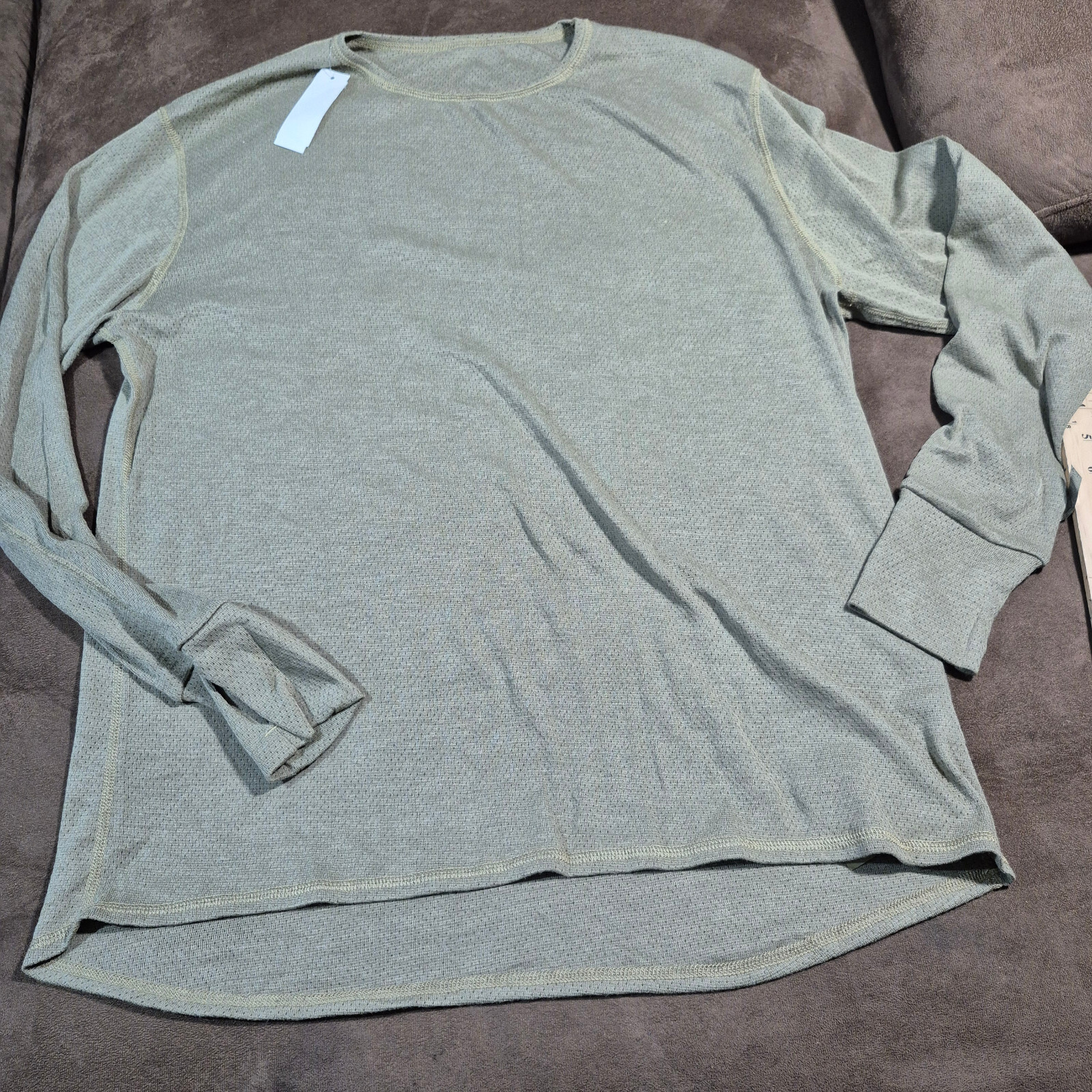 NWT ARMY UNDERSHIRT INSULATED FLAME RESISTANT OLIVE GREEN LARGE REG