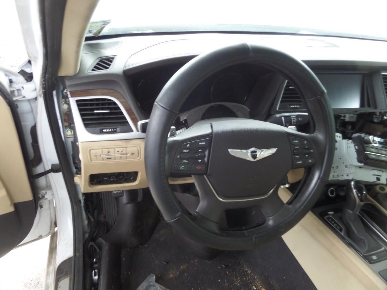 2015 Genesis Air Shutter
