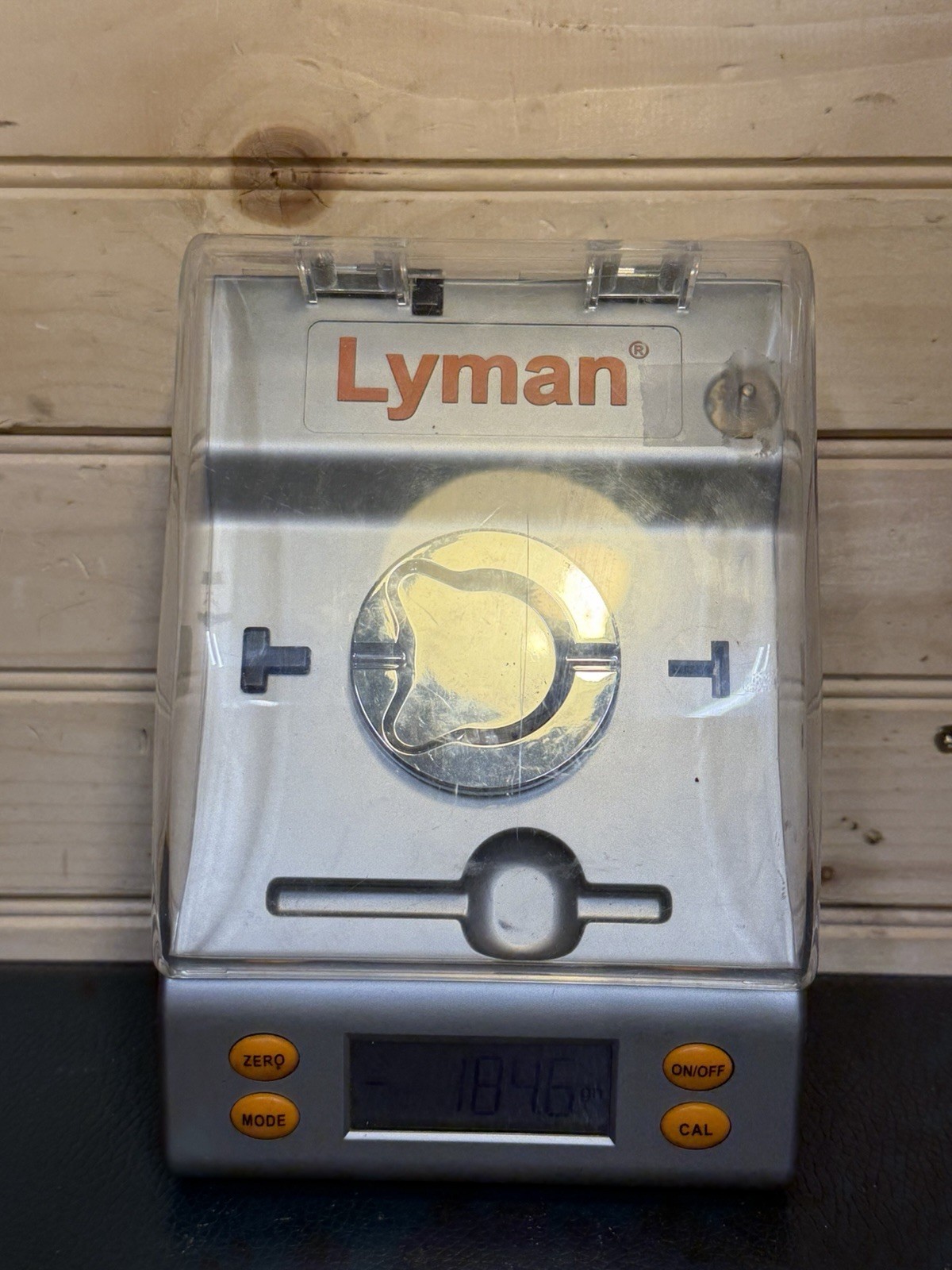LYMAN Reloading 1500 GrainPrecision Elite Series Scale & Pan