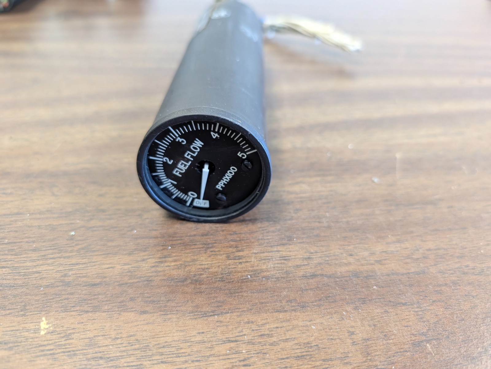 Cessna Ragen DSFF1785 Fuel Flow Indicator 9910338-1