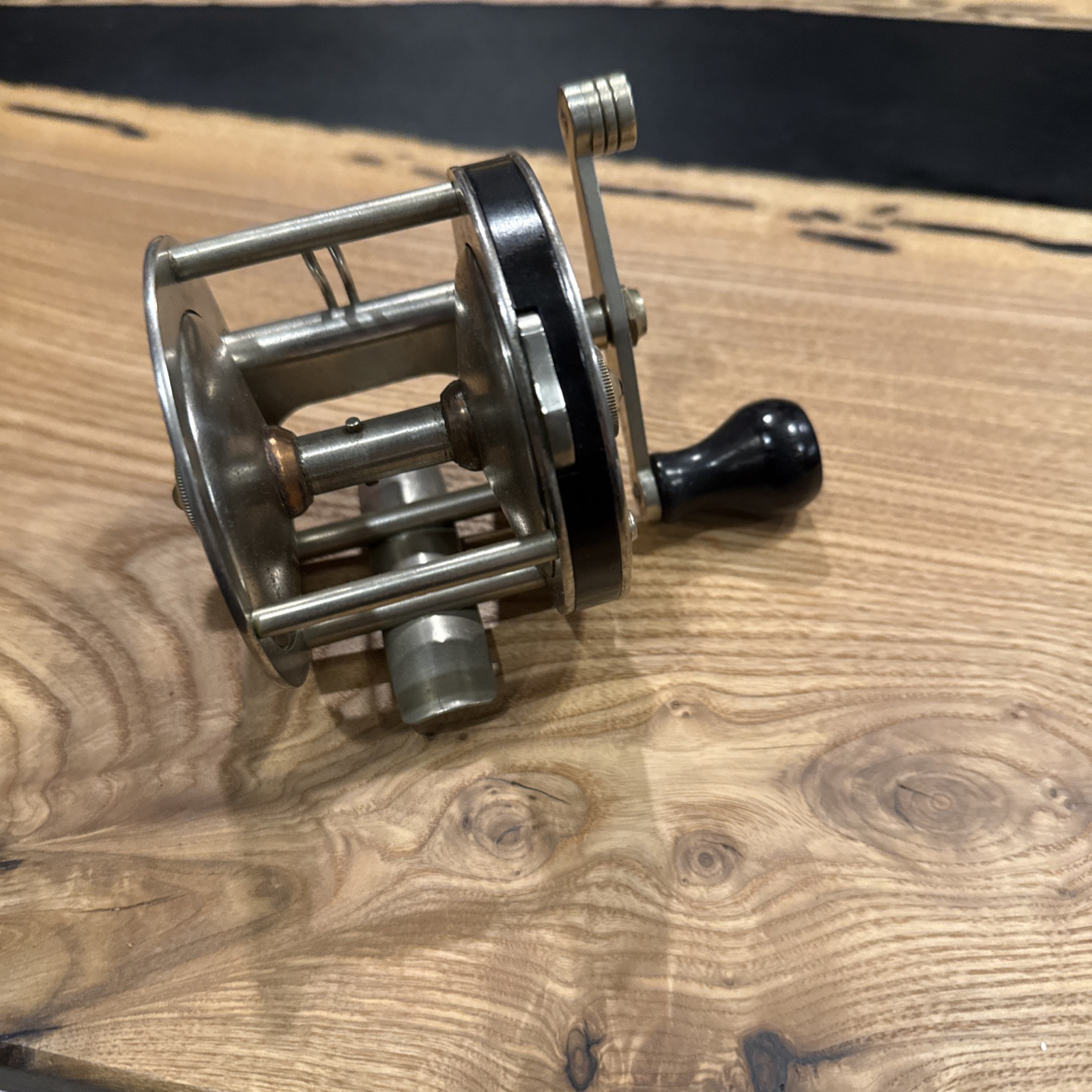 VINTAGE FISHING REEL SHAKESPEARE HERCULES LEVER WINDING No 1966 1/2 Working