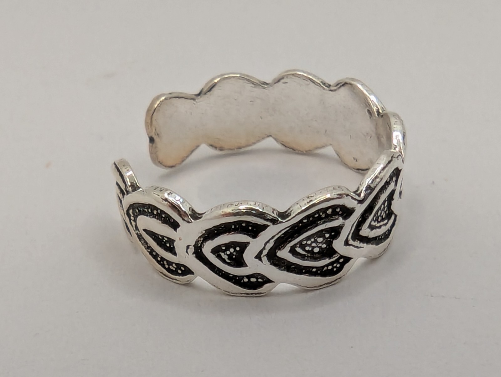 Sterling Silver Toe Ring. Hearts Design. Adjustable Size. 925 Sterling Silver