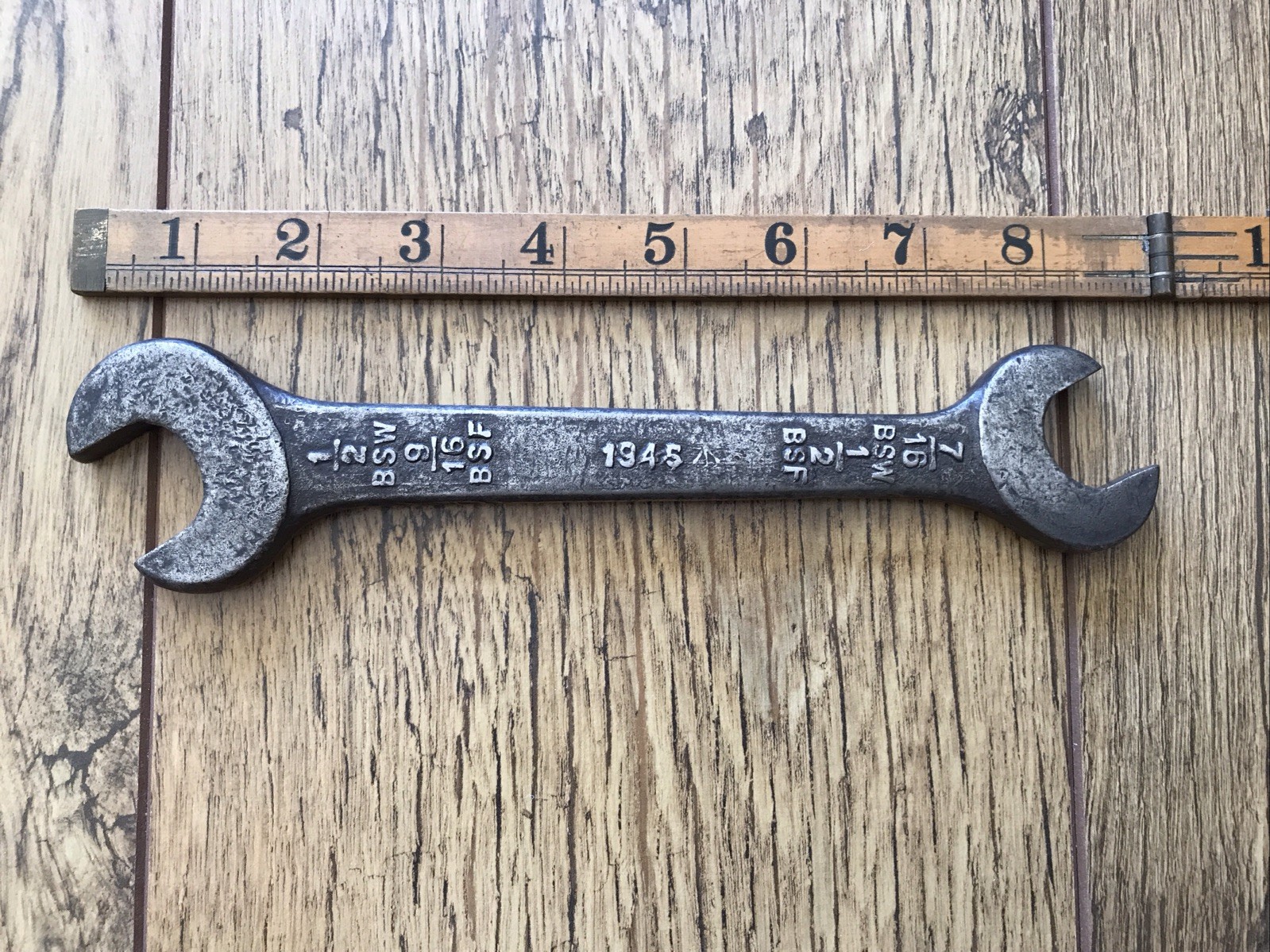 A Vintage 1945 Military Issued Snail Brand 1/2” X 7/16” BSW Spanner Classic Car.