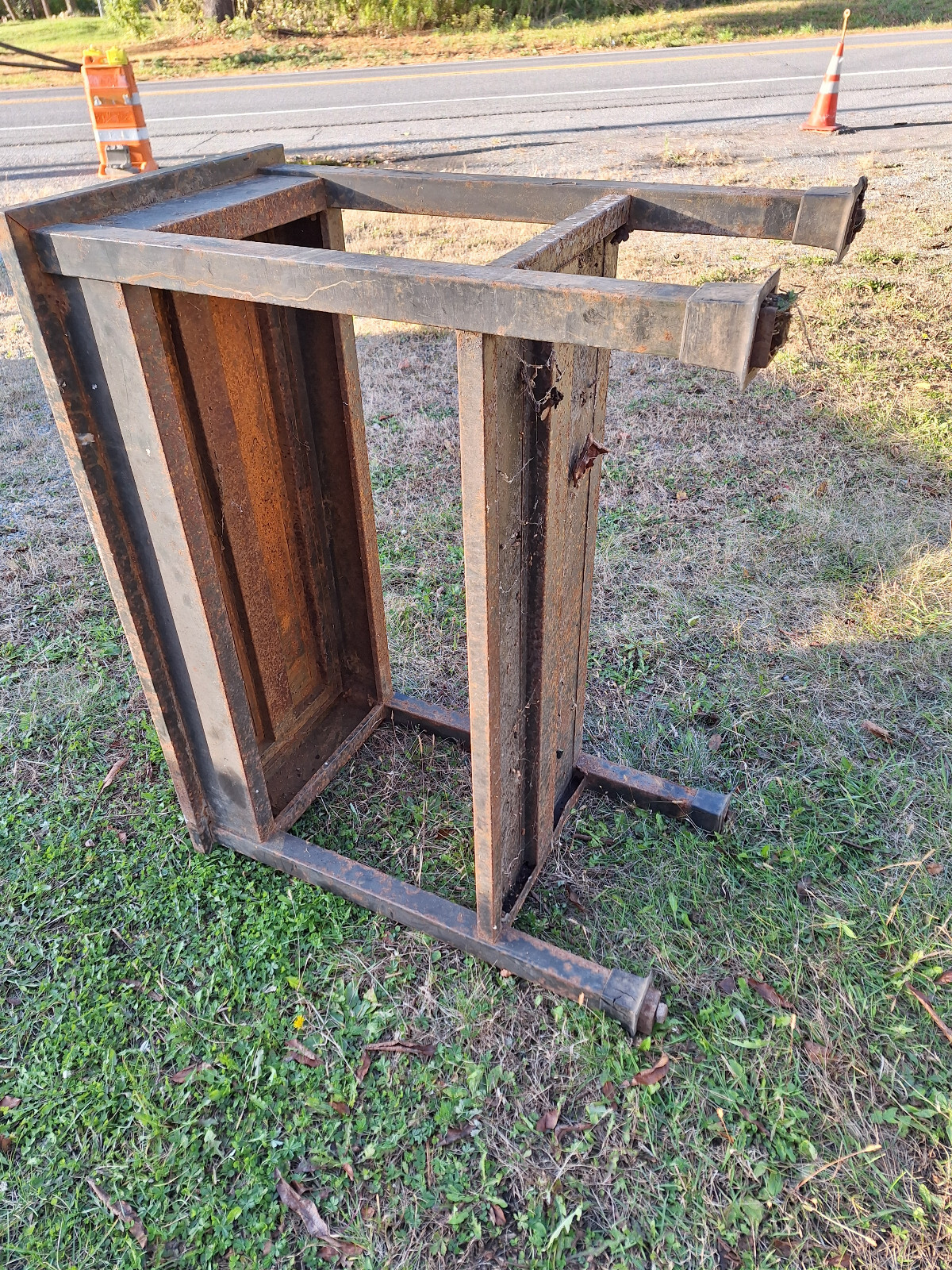 Table bench Industrial Workshop Workbench Shop Vintage Green Paint