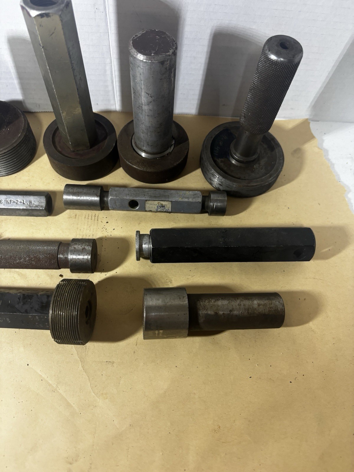 Thread gauge & Plug gauge lot large