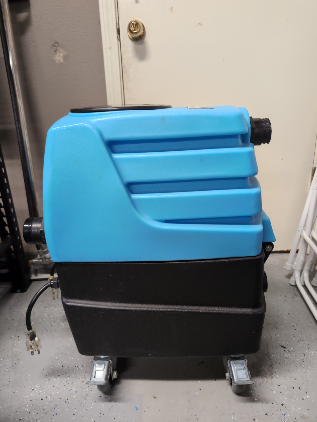 Mytee LX AirHog vacuum booster