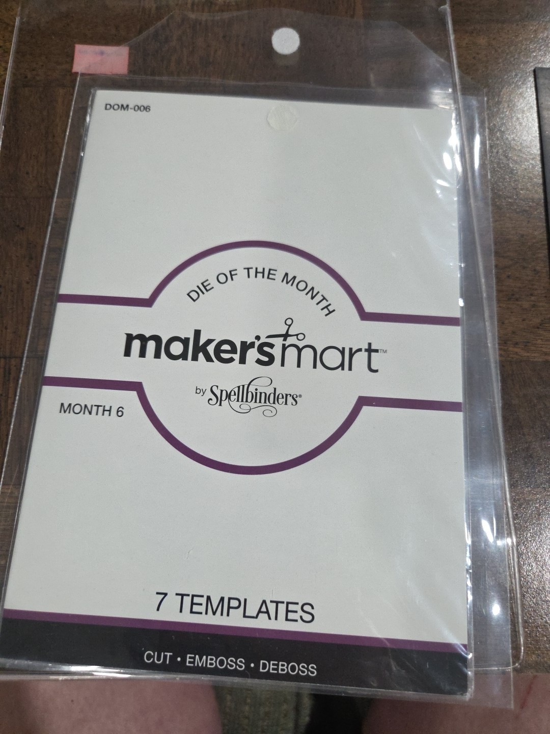 maker's mart dies