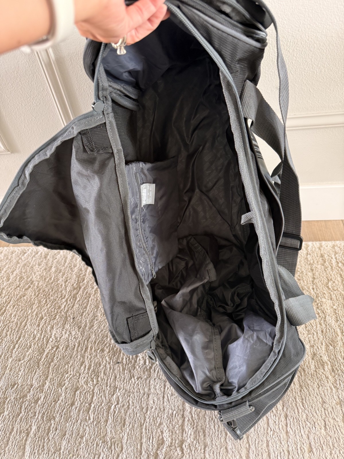 PUMA Contender 3.0 Athletic Duffel Bag - Gray/Black (OS)