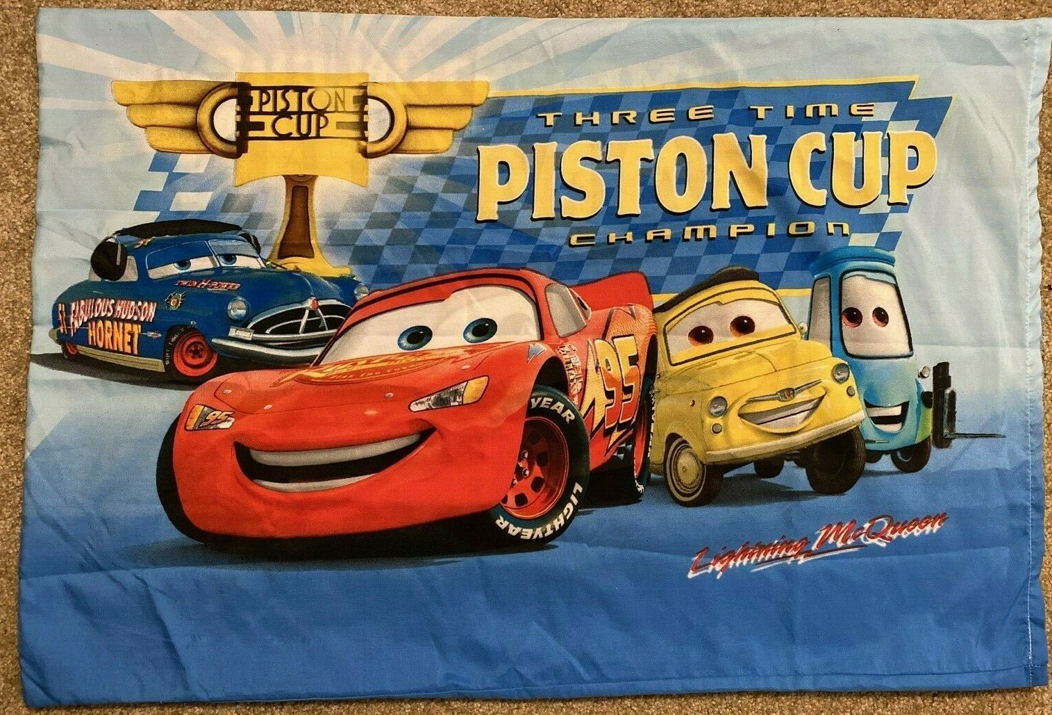 CARS 3 Time Piston Cup Champion PILLOWCASE w Lightning McQueen Guido Luigi EUC