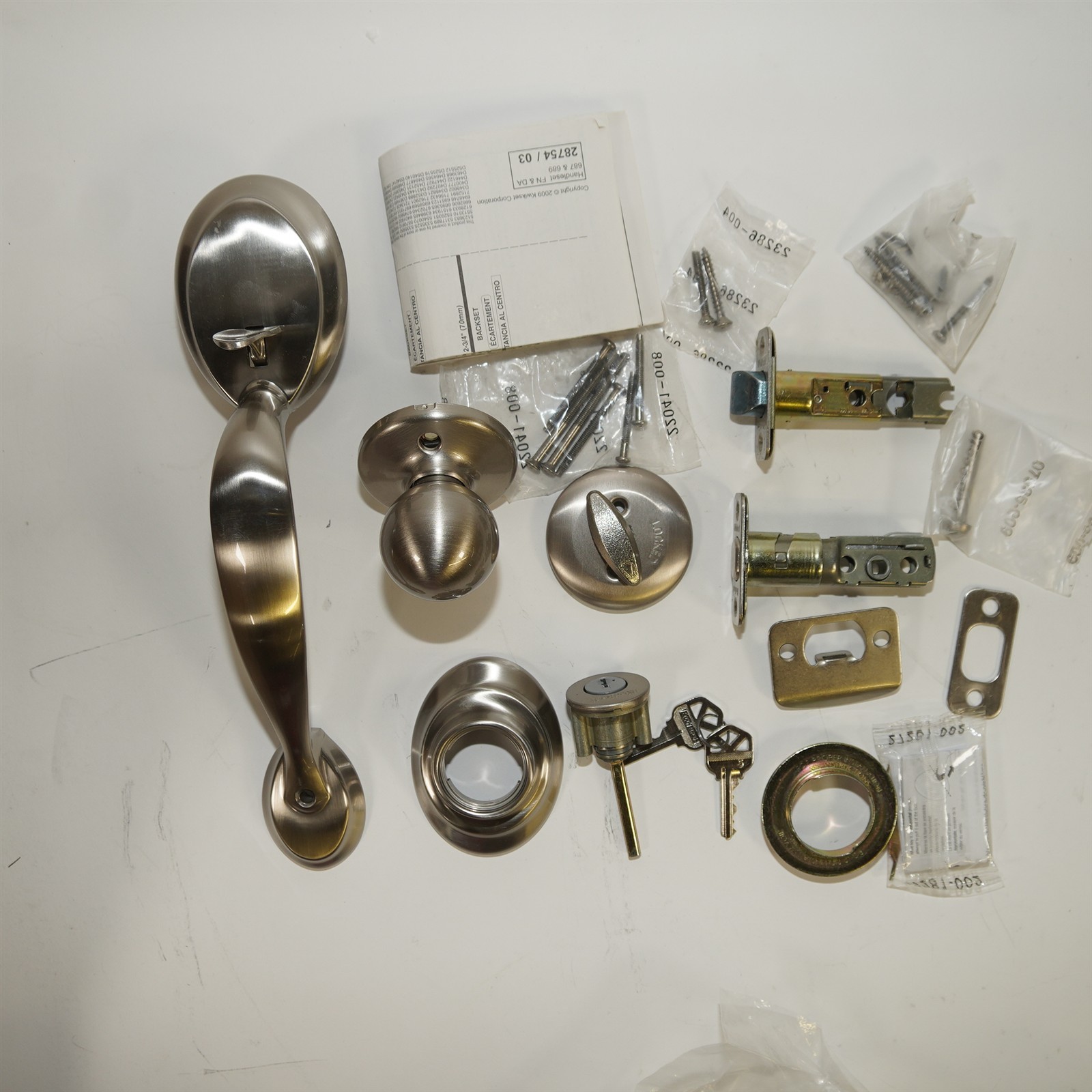 Kwikset Dakota Satin Nickel Door Handleset with Polo Door Knob with SmartKey