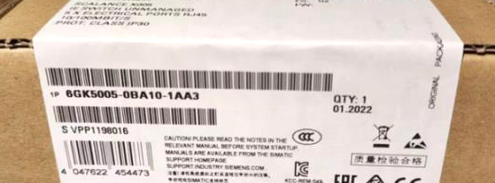 NEW SIEMENS 6GK5005-0BA10- wbr/ 1AA3 6GK5 005-0BA10-1AA3