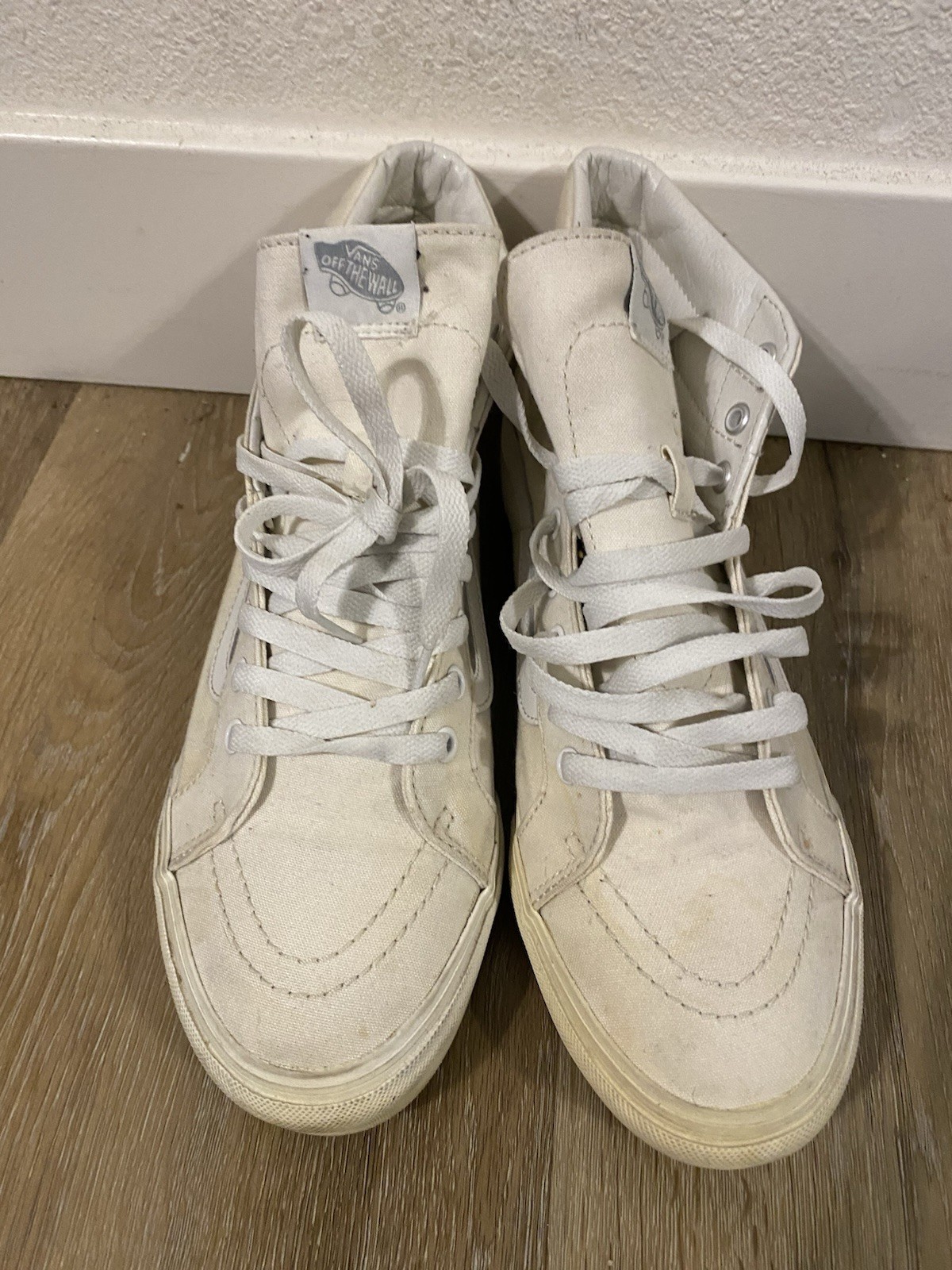 Vans White High Top Skateboarding Shoes Men's US 9 D Medium Width
