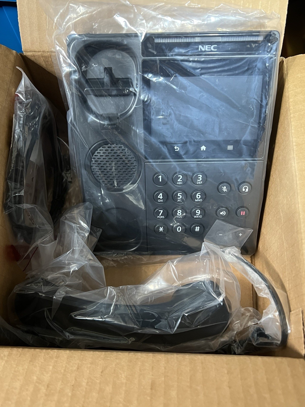 Refurbished NEC ITK-32TCGS-1 8-button IP Touchscreen Color Display BE118991
