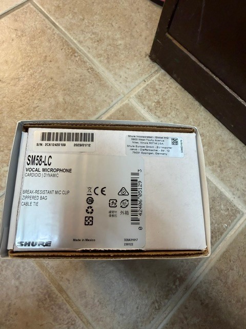 Shure SM58 Dynamic Handheld Vocal Microphone New in Box