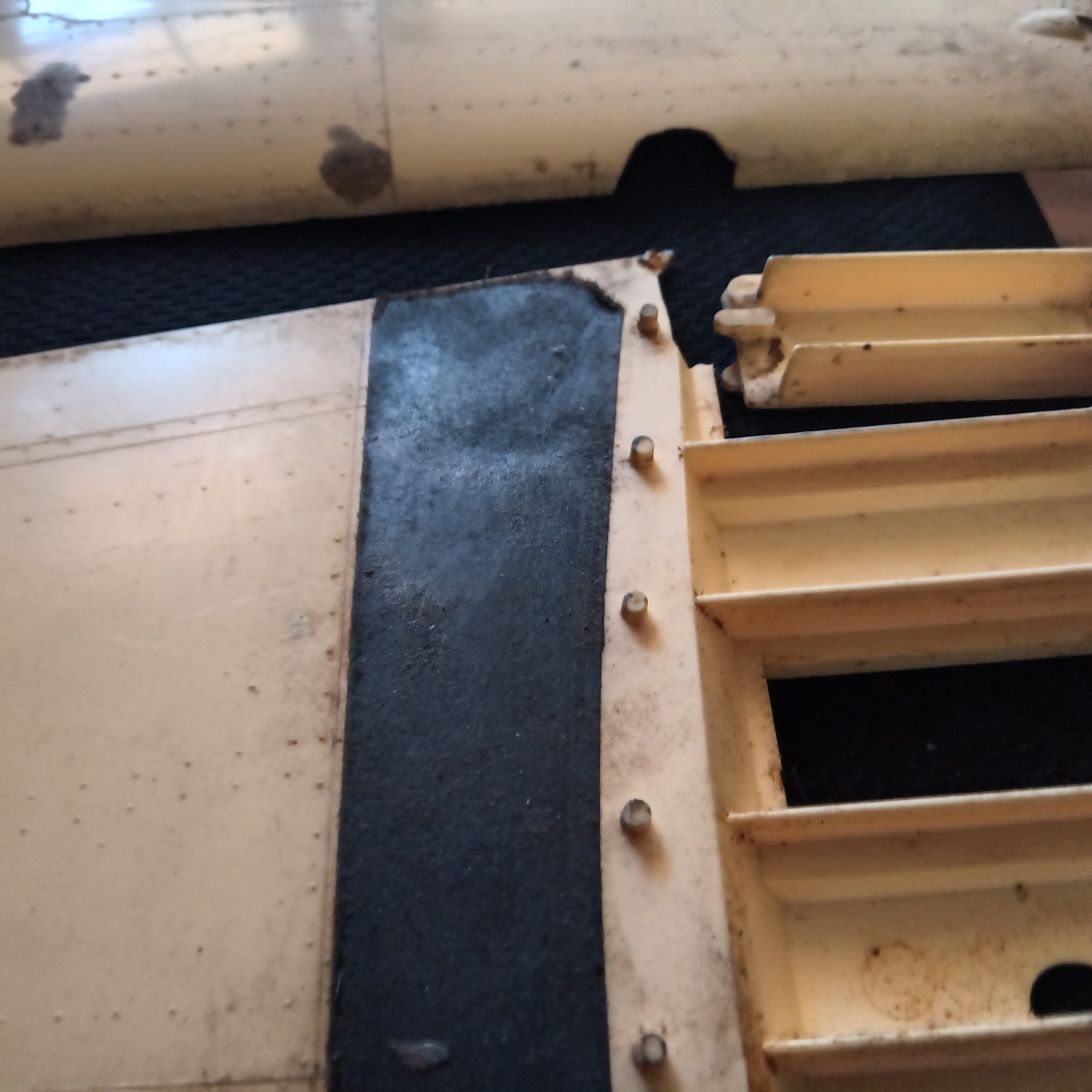 Cox Thimble Drome Comanche Airplane Wings
