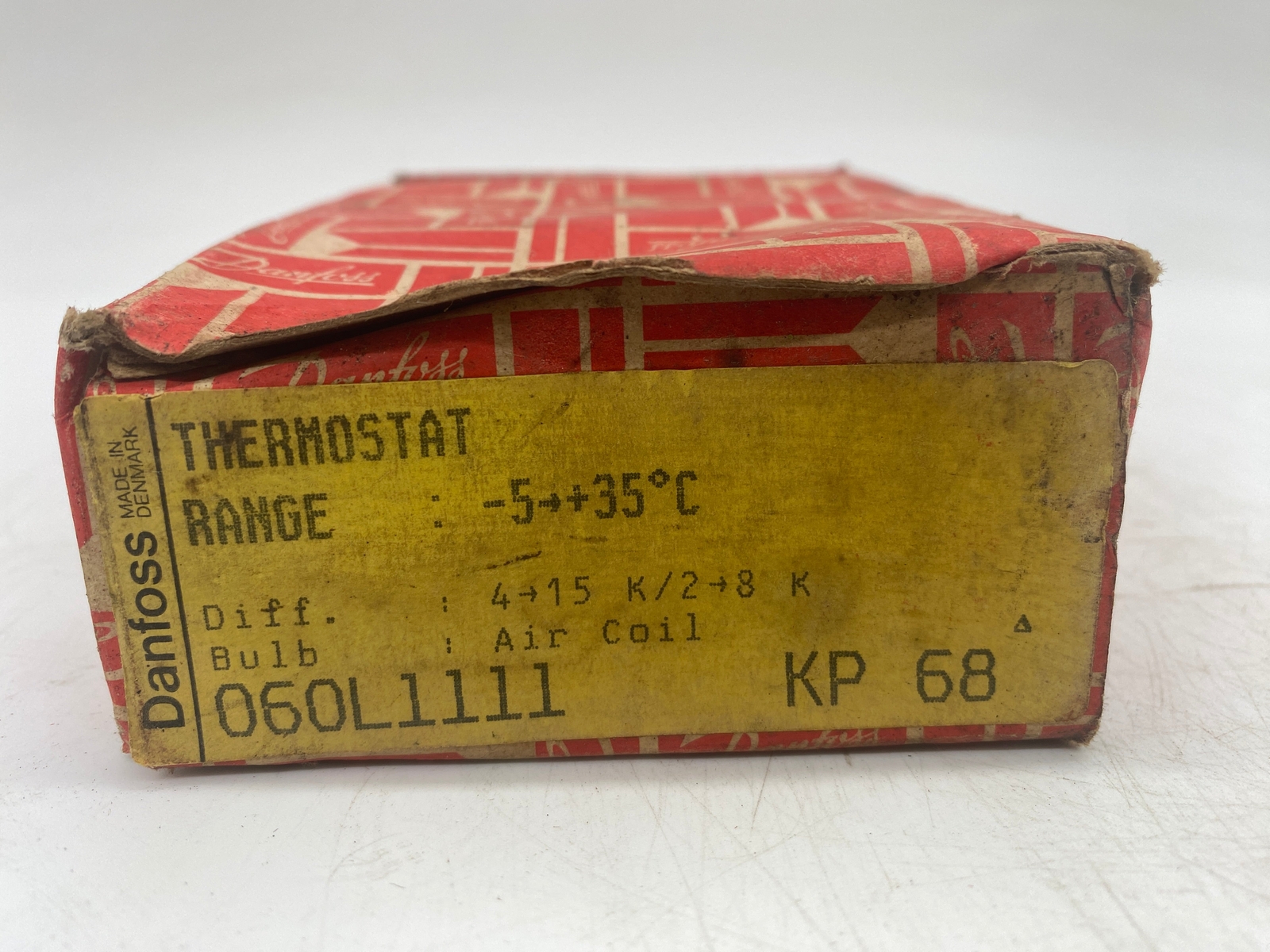 Danfoss 060L1111 KP68 Thermostat (Open Box)