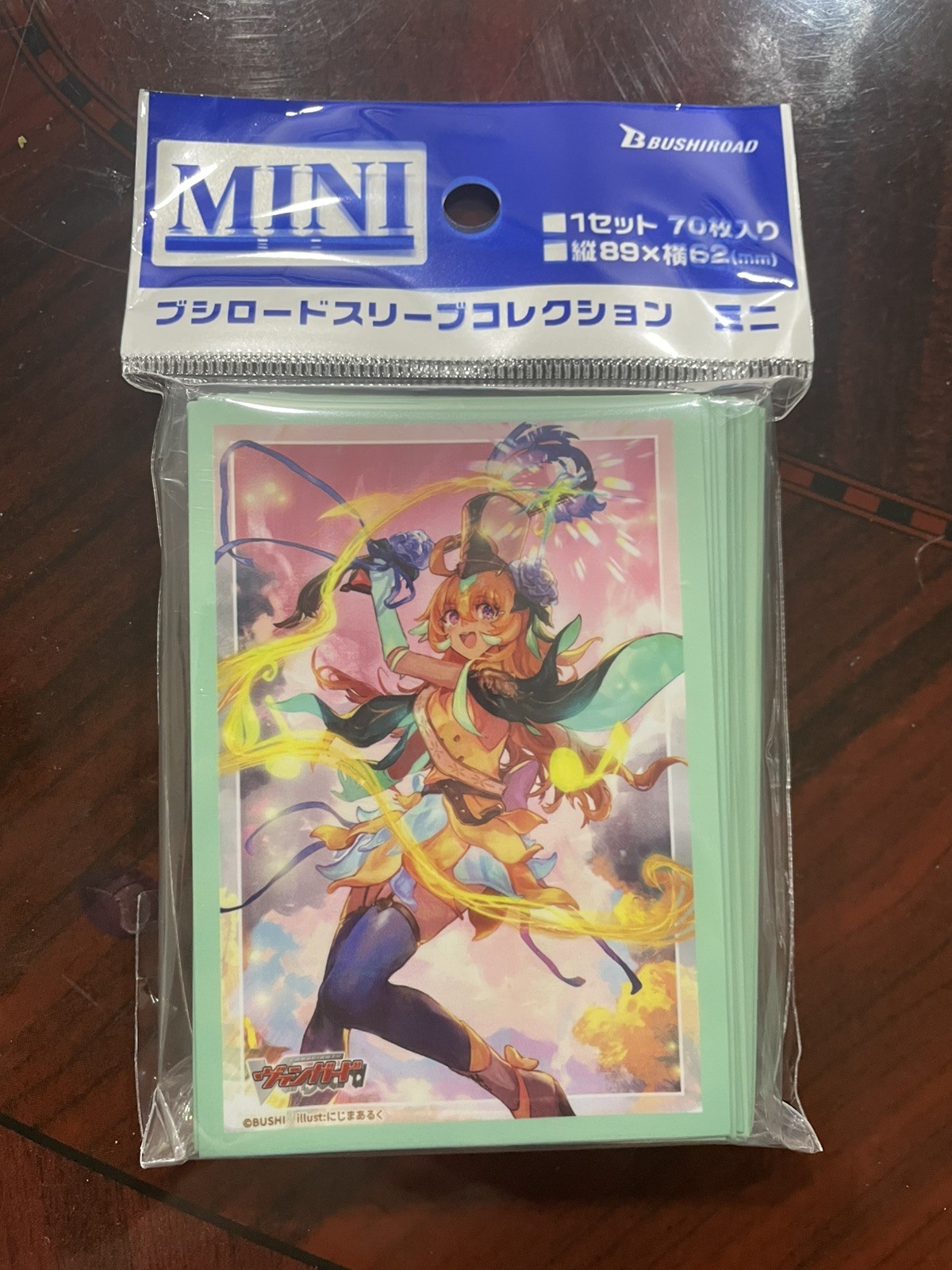 CARDFIGHT VANGUARD BANDMASTER OF BLOOMING DREAMS LIANORN TRAUMEND SLEEVES 70 PCS