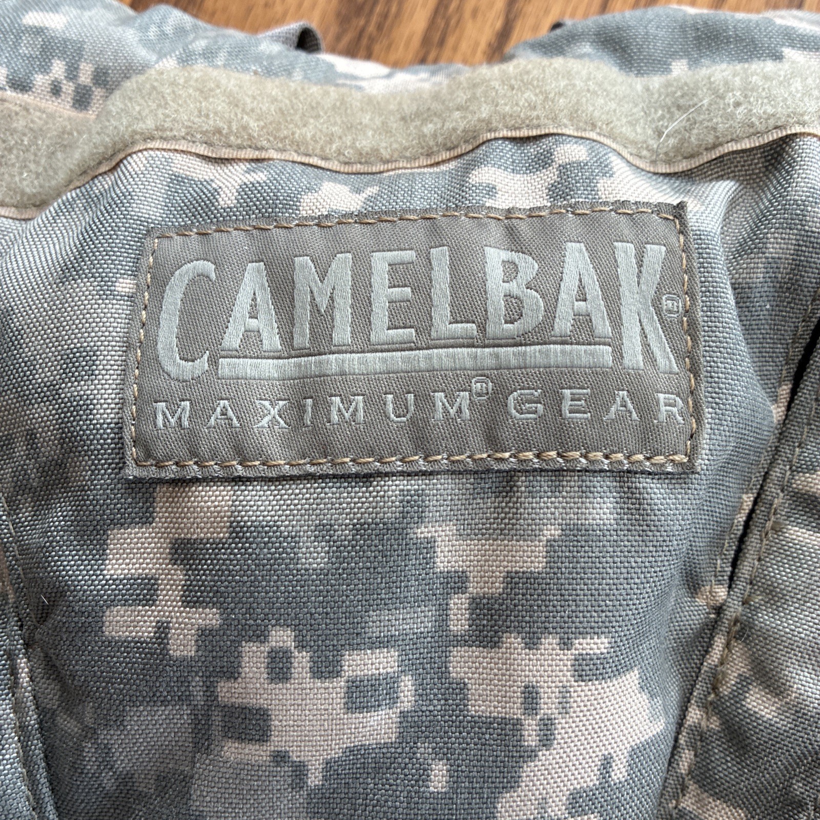 CAMELBAK Maximum Gear Lightweight Digital Camouflage Pack With Bladder