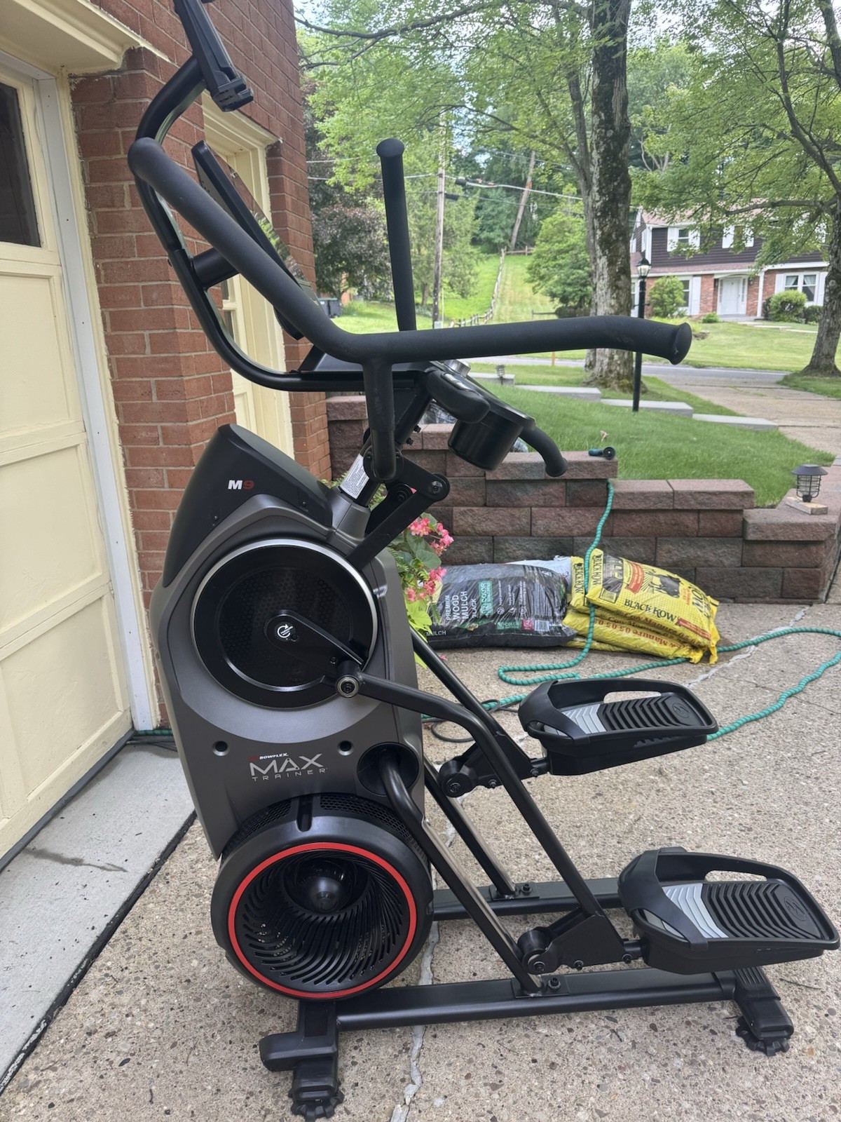 Bowflex M9 Max Trainer EXCELLENT condition. Lightly Used. $2000 new.
