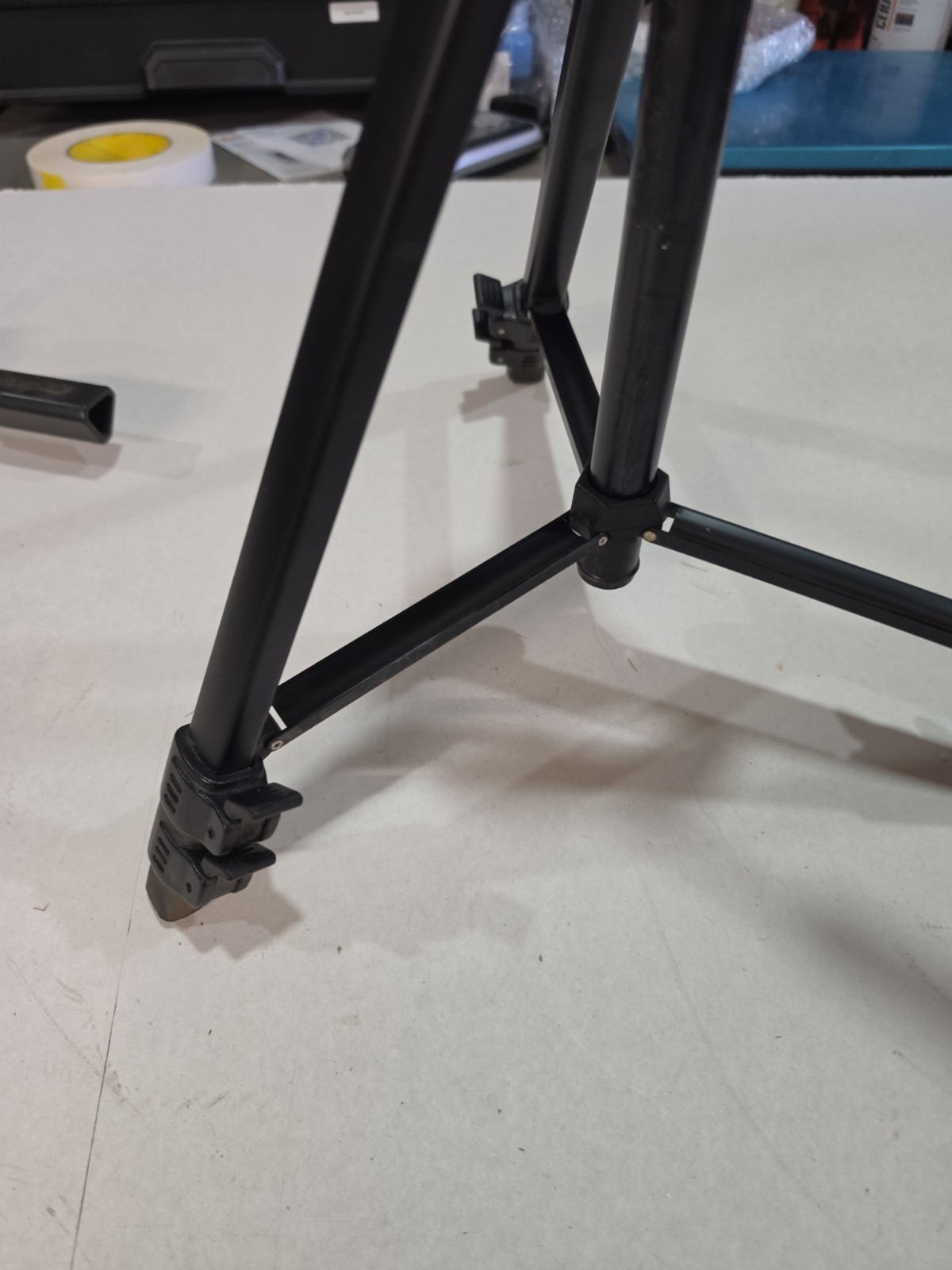 quantaray tripod Qp 200