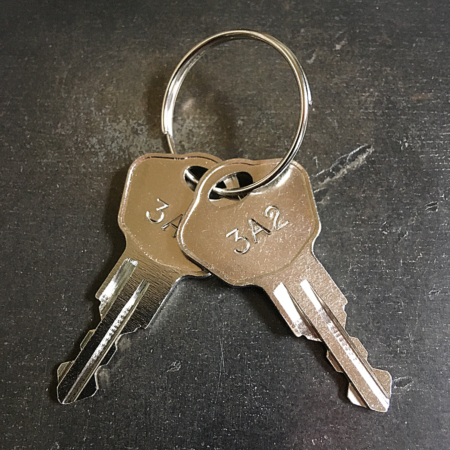 (2) Sentry 1100 - 1700 Safe Keys Cut Key Code 3A2 - 3W2 / 4A2 - 4Z2 -W/ TRACKING