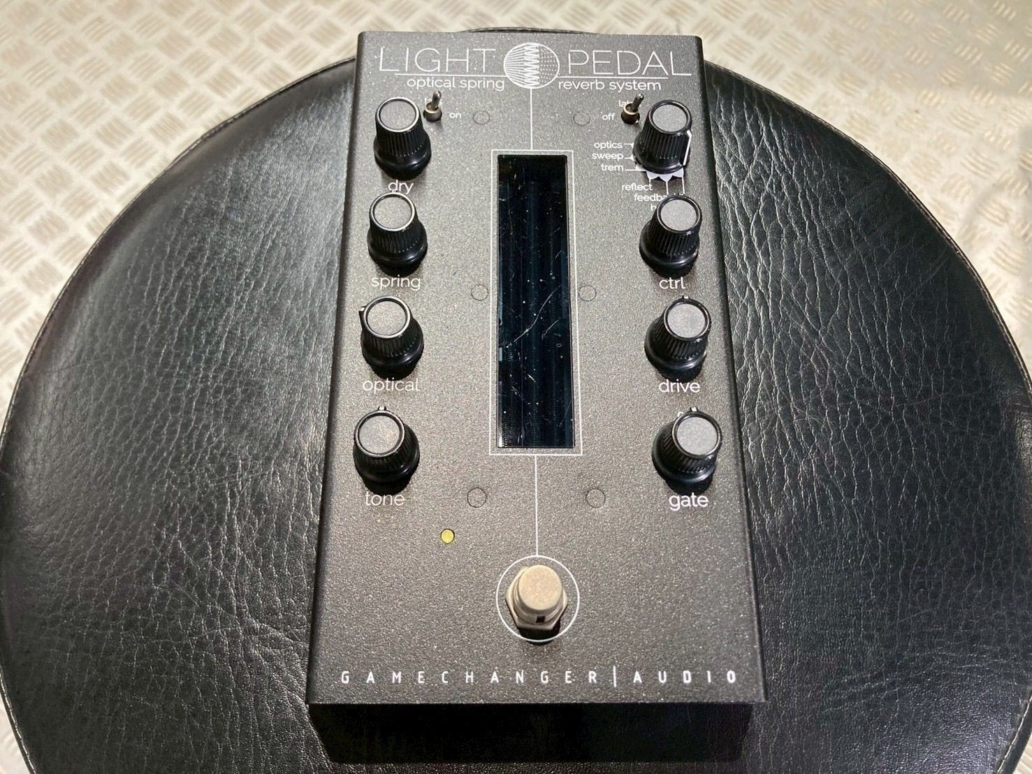 Gamechanger Audio LIGHT PEDAL 759473