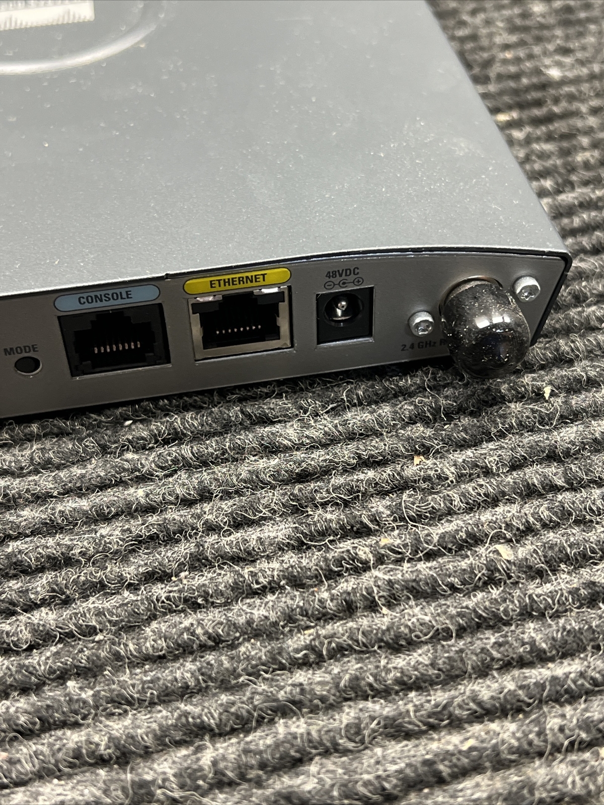 New Open Box Cisco AIR-LAP1242AG-A-K9 - Wireless
