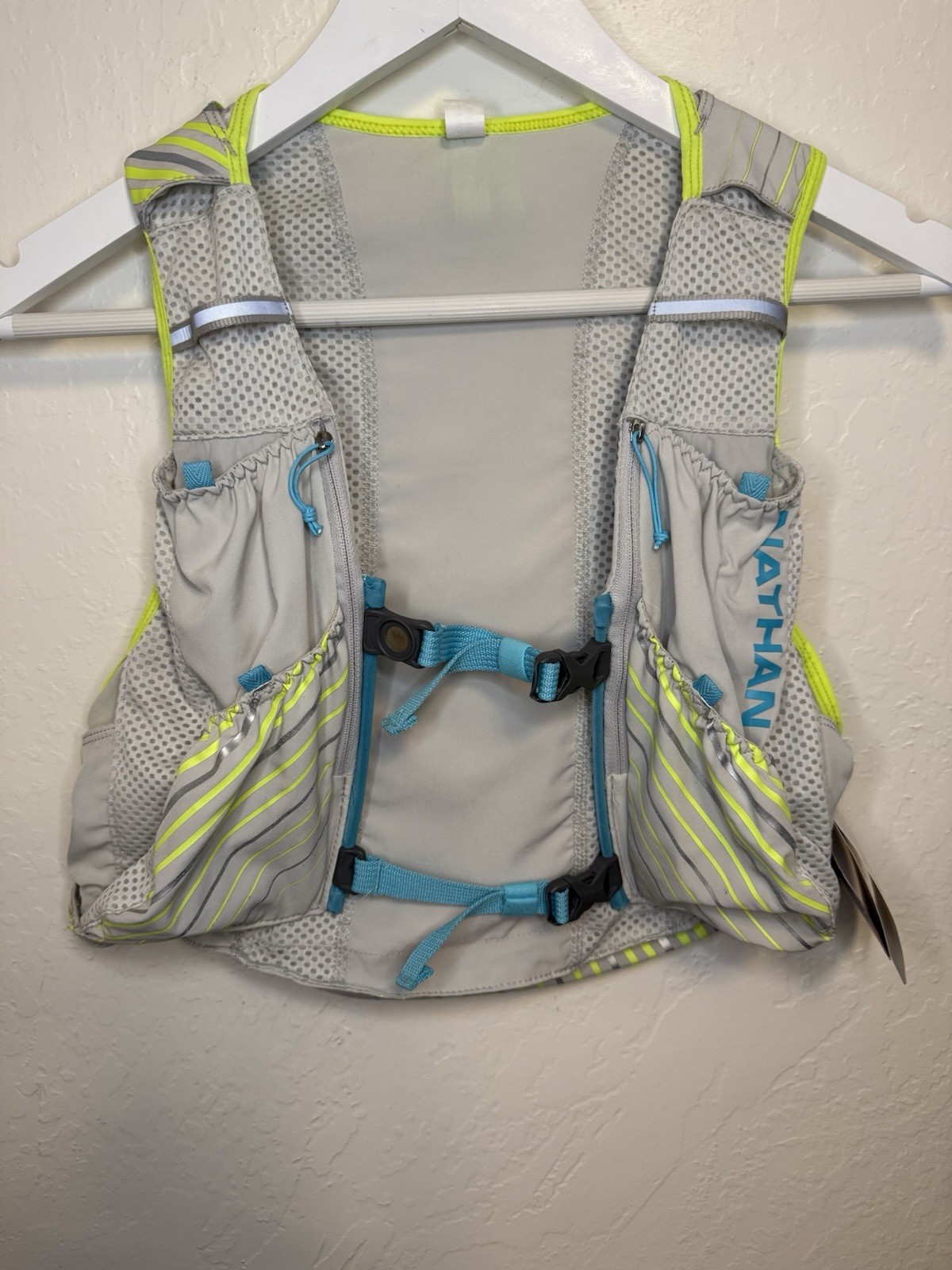 NEW! Nathan Pinnacle 12L Hydration women Running Vest vapor gray Caribbean blue