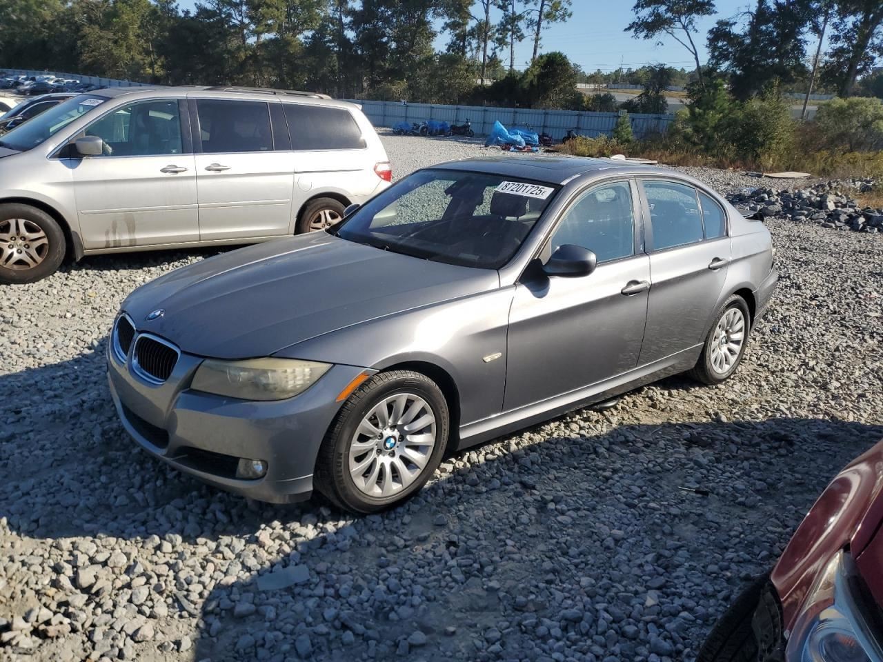 328I      2009 Glove Box 4998341