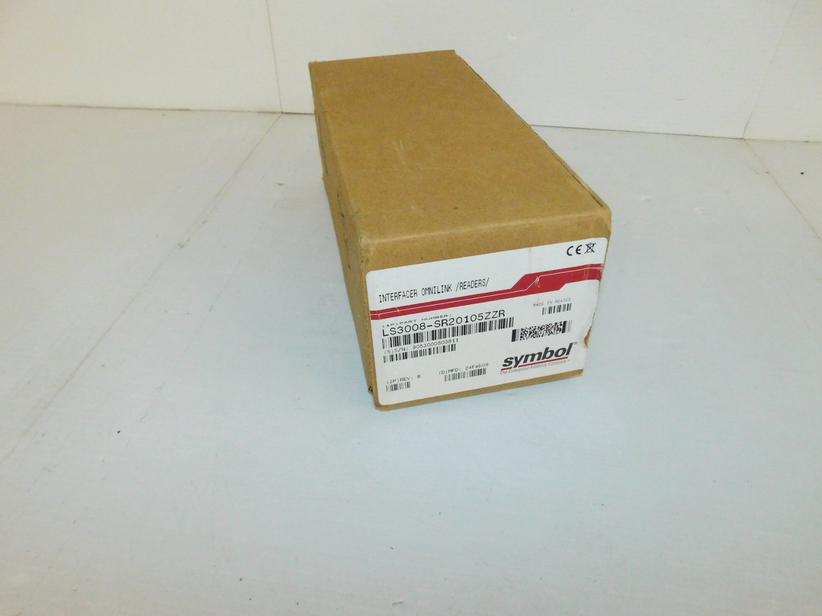 SYMBOL BARCODE SCANNER P/N LS3008-SR20105ZZR - NEW (PQY94)