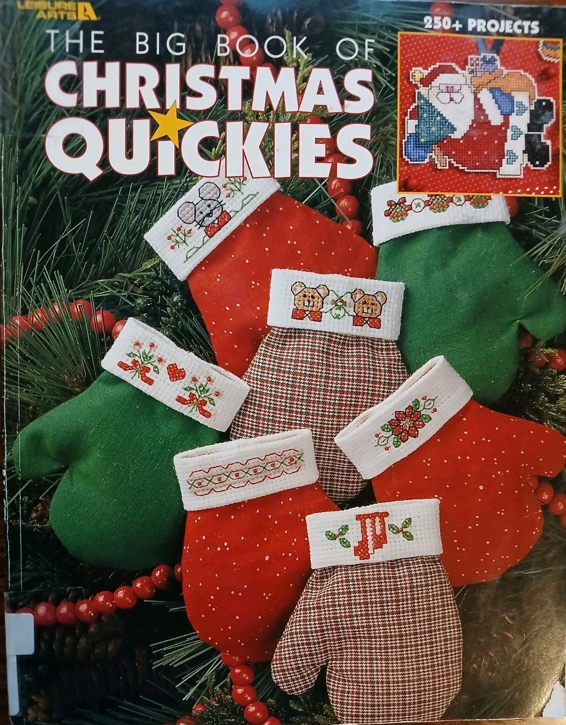 Big Book of Christmas Quickies by Leisure Arts (2002) Pattern Book - Paperback
