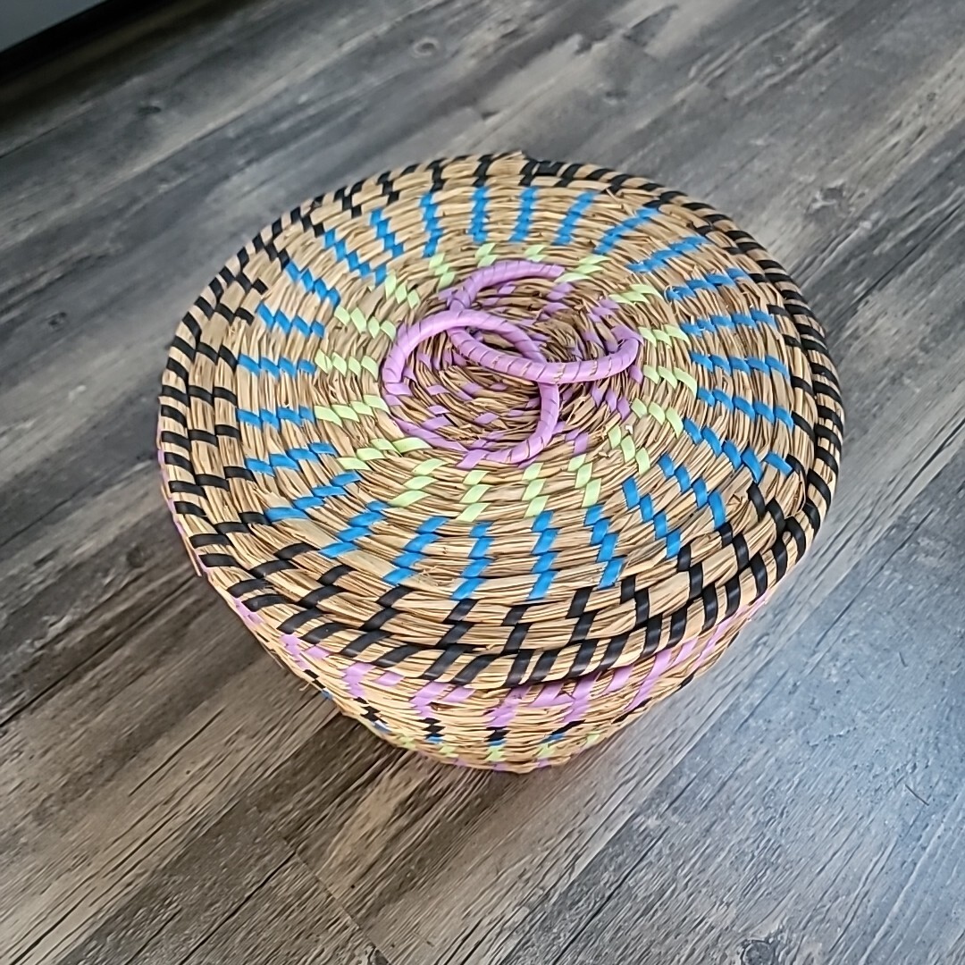 Colorful Straw Nesting Baskets (3)