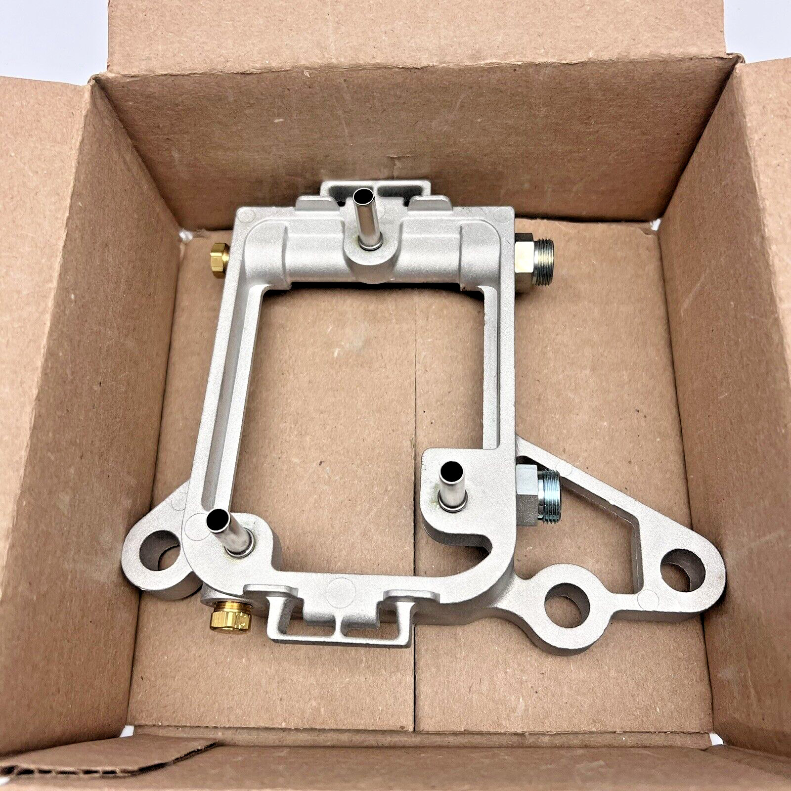 FUEL FILTER BASE ASSEMBLY RE61693