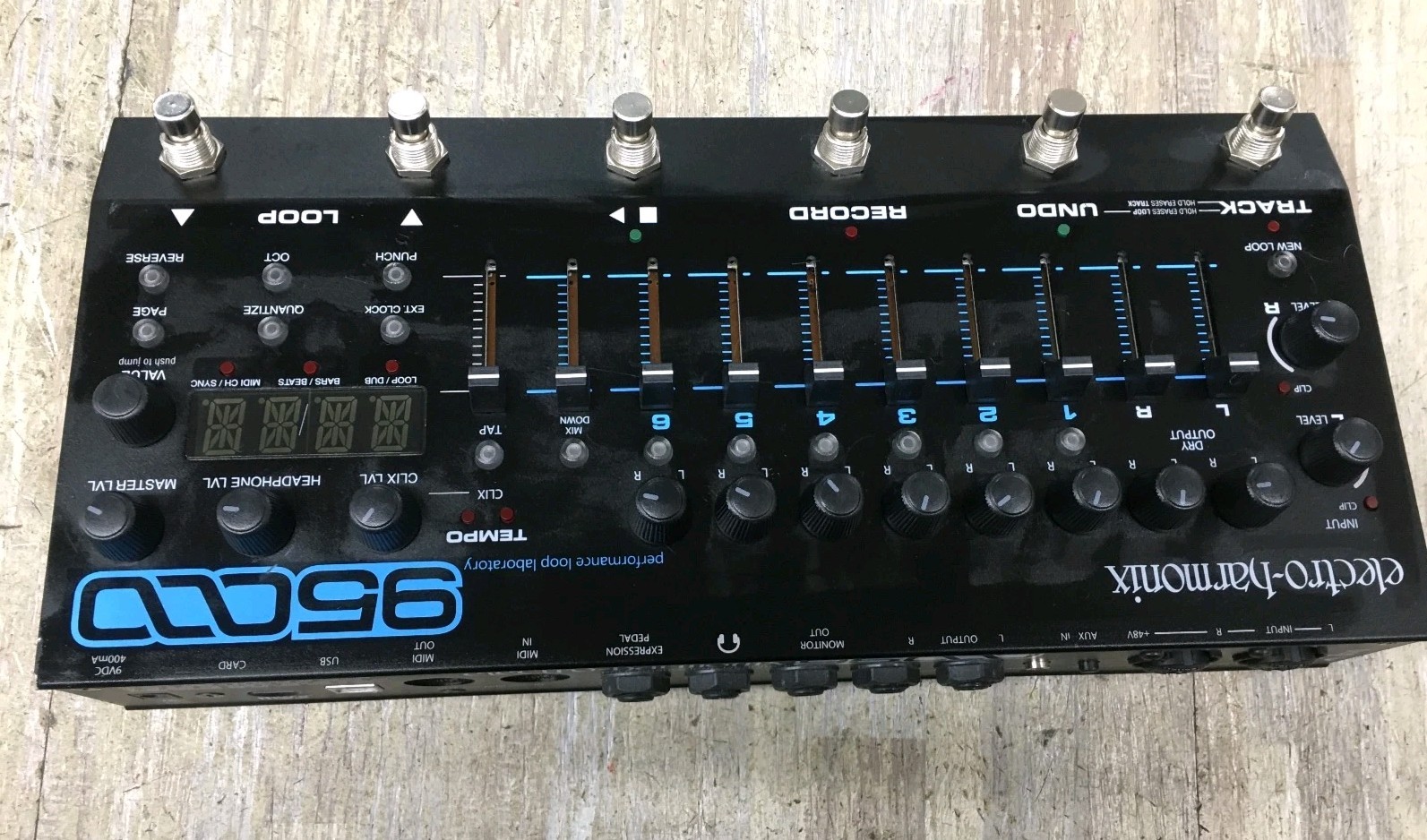 Electro-Harmonix 95000 Performance Loop Laboratory Looper Pedal as is,For parts