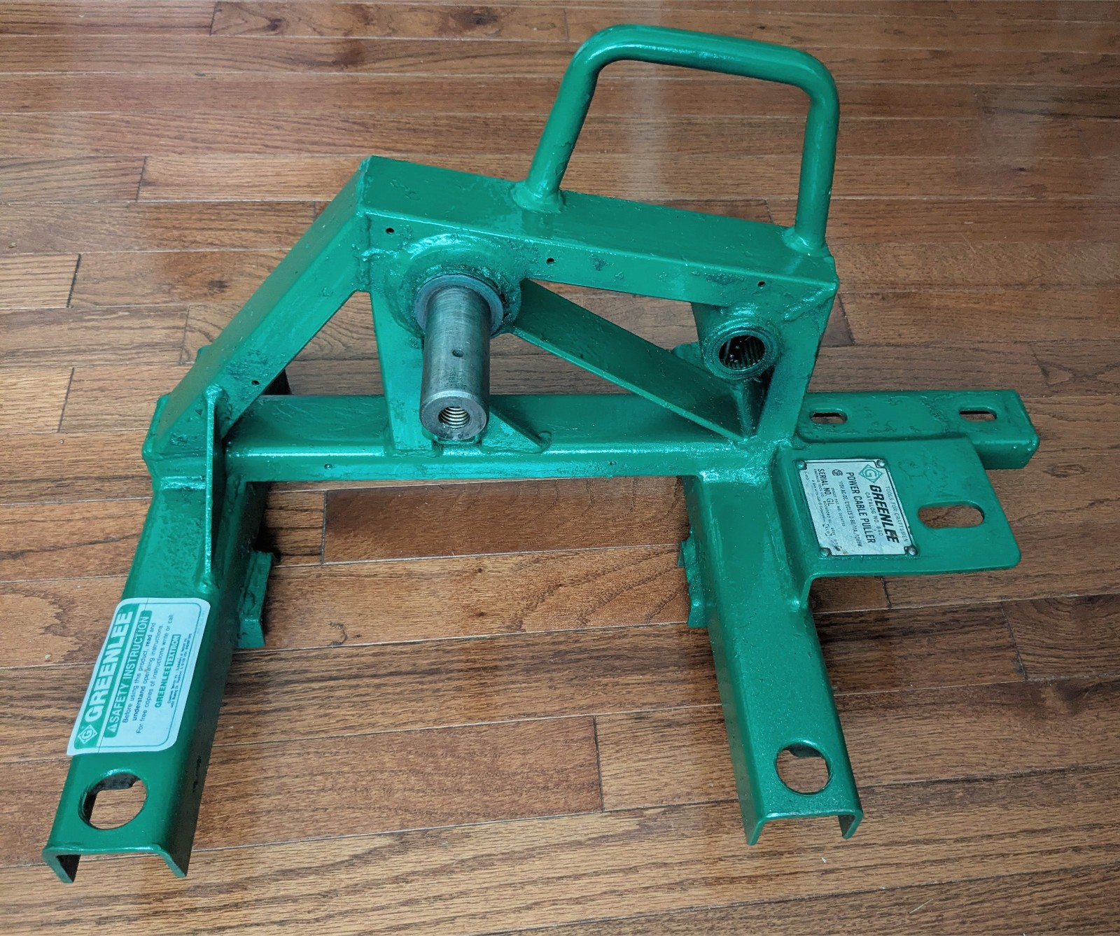 Greenlee 640 Cable puller tugger frame 4000lb pulling capacity #501 5758