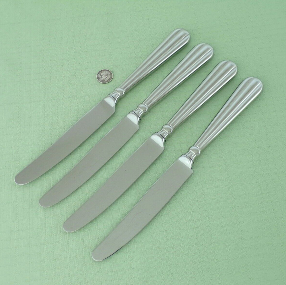 ONEIDA USA Stainless UNITY Shiny RIBBED (4) FOUR Knives KNIFE 9 1/2" Long NICE