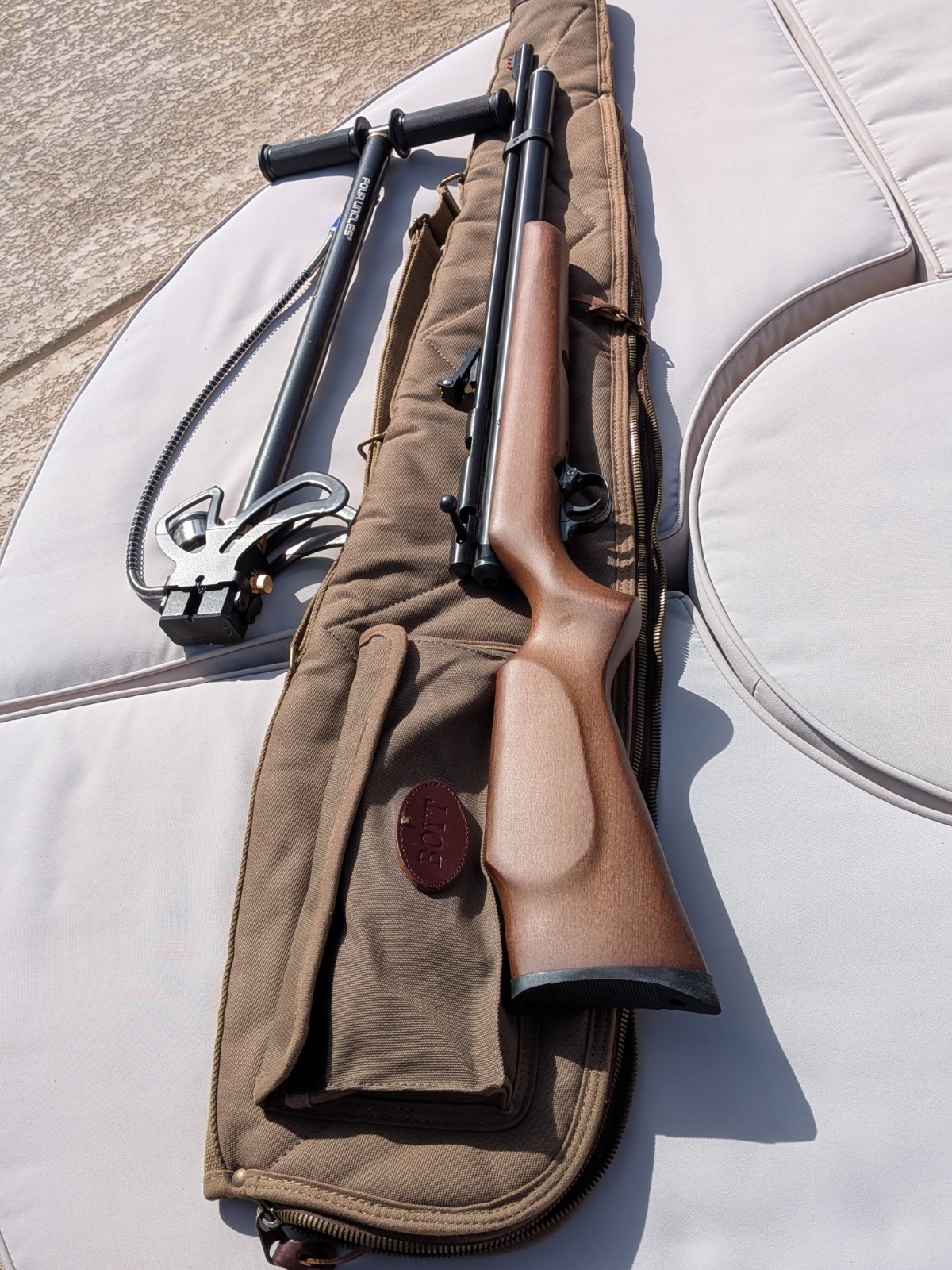 Beeman Power Series 1322 caliber .22 PCP gun with pump and Boyt case