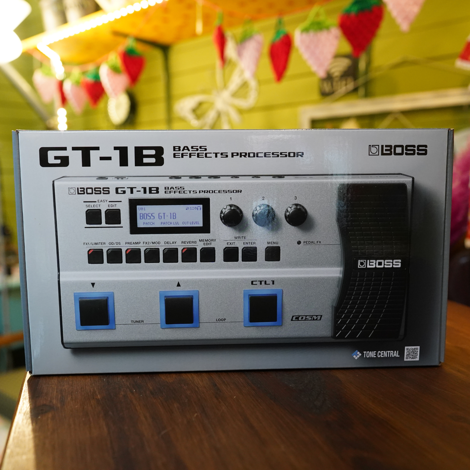 BOSS GT-1B Base Multi-Effects Processor Base Pedal