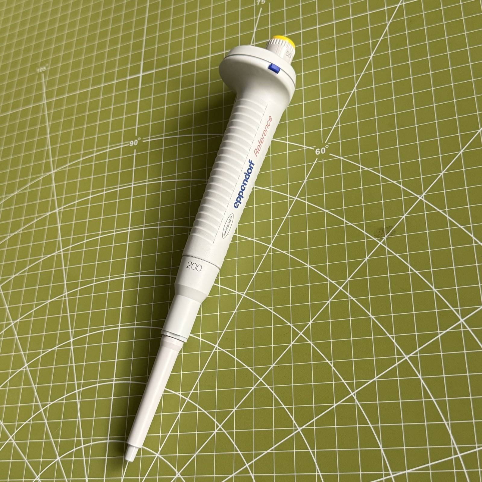 Eppendorf Reference 200µL Adjustable Single Channel Pipette PhysioCare Germany