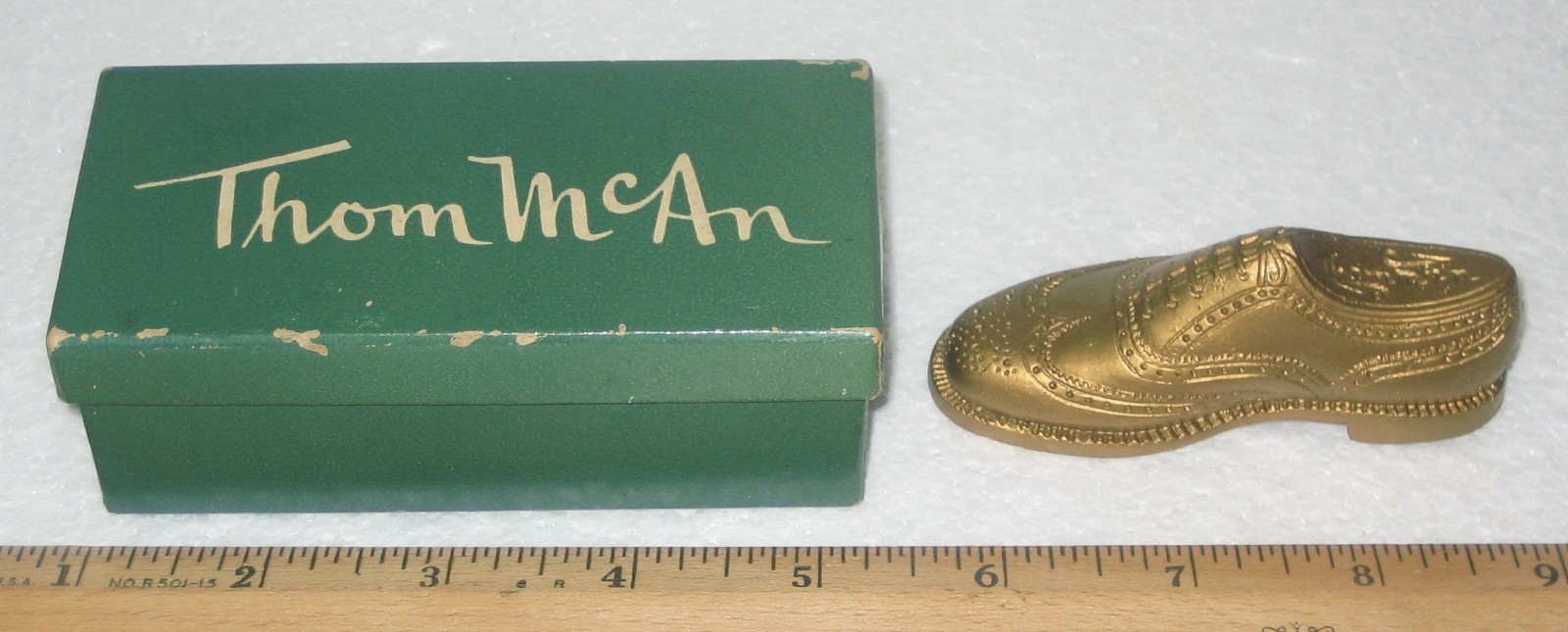SALESMEN GIFT SAMPLE MINIATURE THOM McAN MEN'S GOLD WINGTIP SHOE & SHOE BOX