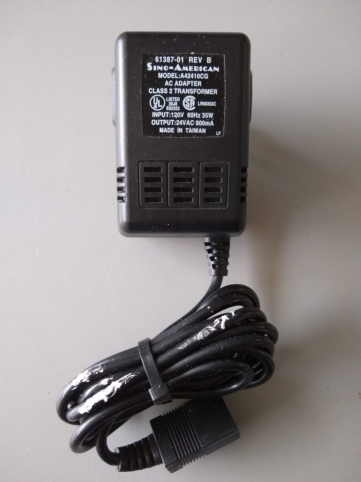 Sino-American 61387-01 Model: A42410CG AC Adapter
