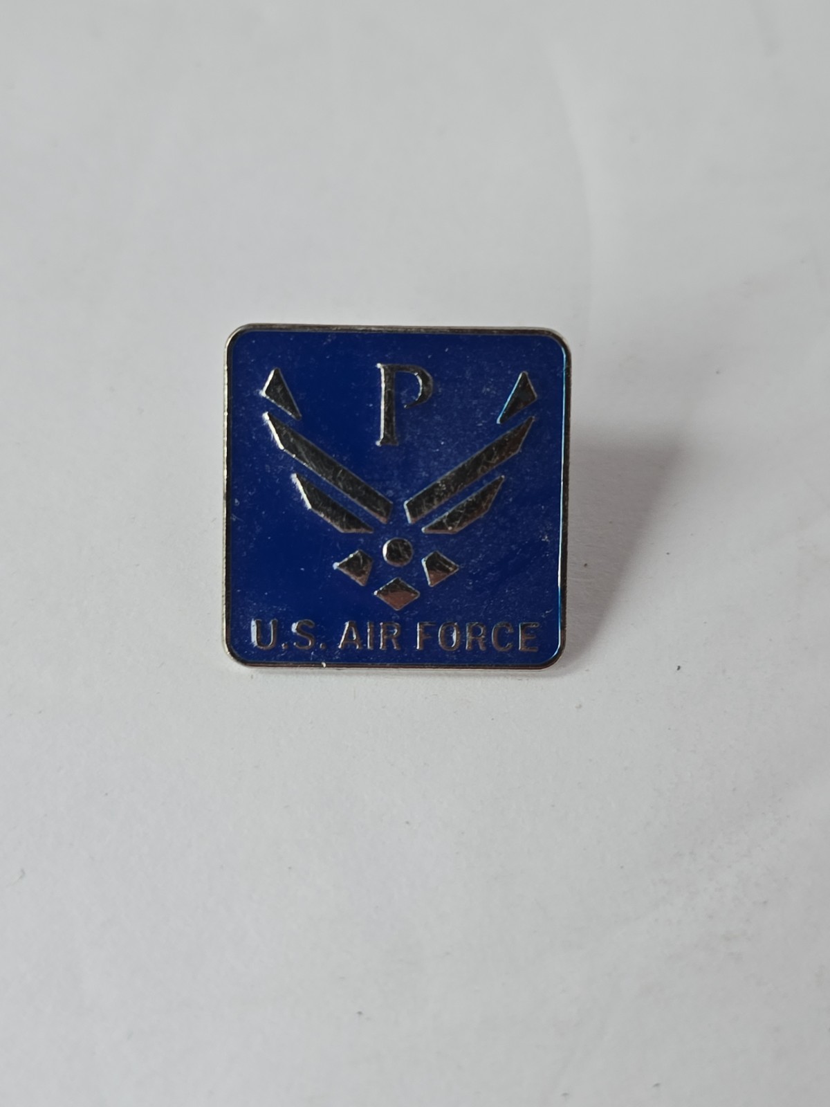US Air Force P Parent United States Military Jacket Lapel Hat Pin Dark Blue