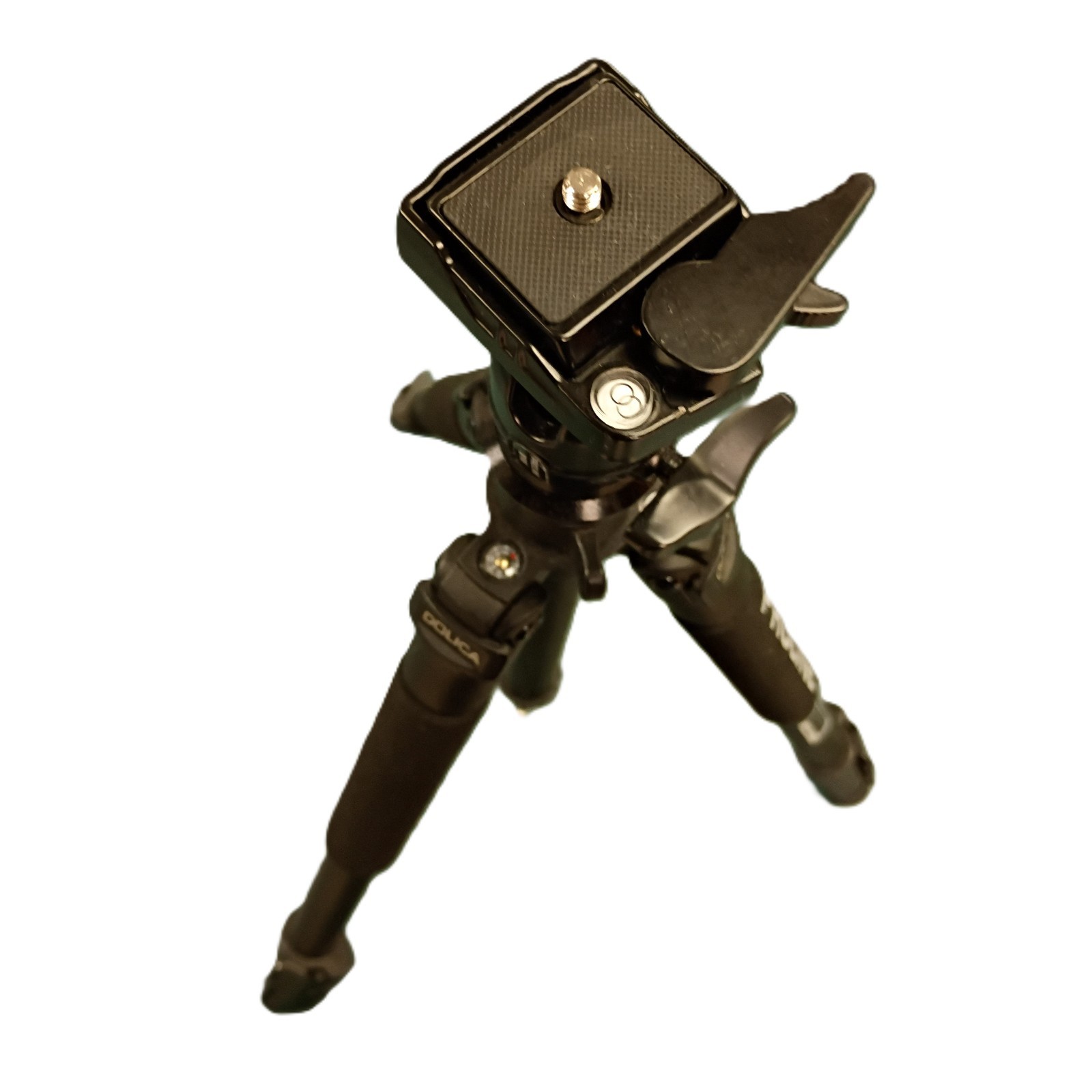 62" Tripod for Phone/Camera +Case Dolica AX620B100 Quick-Release/Level/Flip Lock