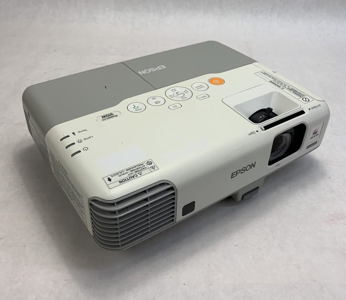 Epson H388A PowerLite 915W LCD Lamp Projector 2711 Lamp Hours No Remote