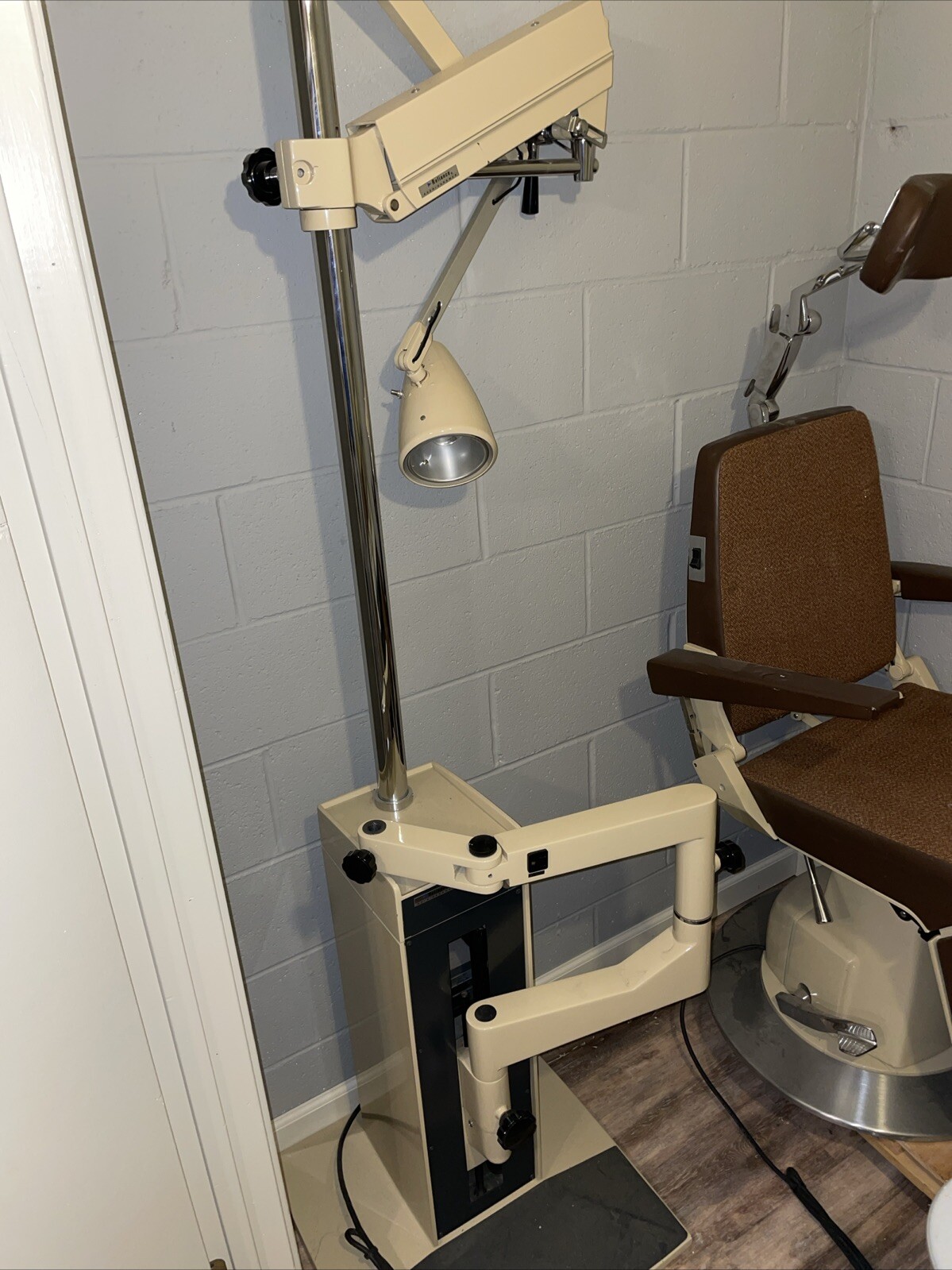 Reliance Medical Products, Inc. 880H Exam Chair and Stand.