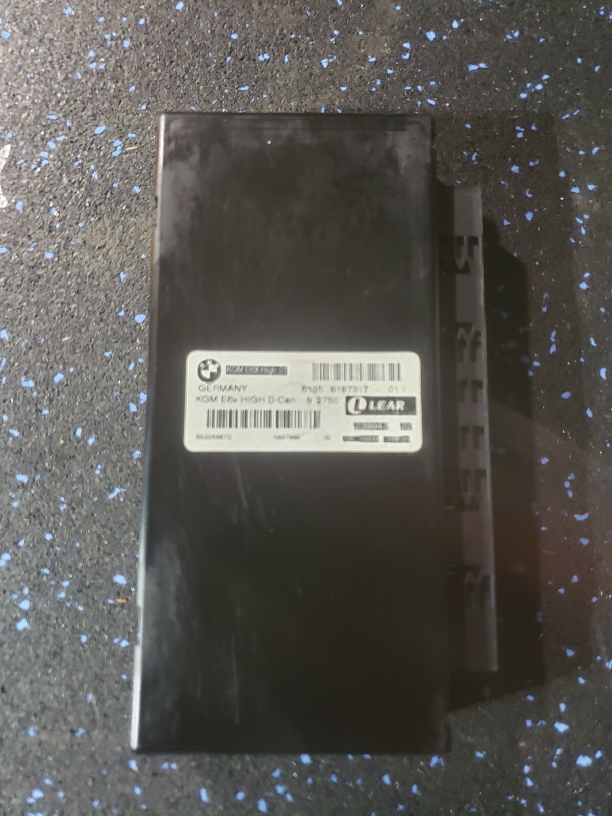 6135 9197317-01 BMW 525i 525 Body Control module