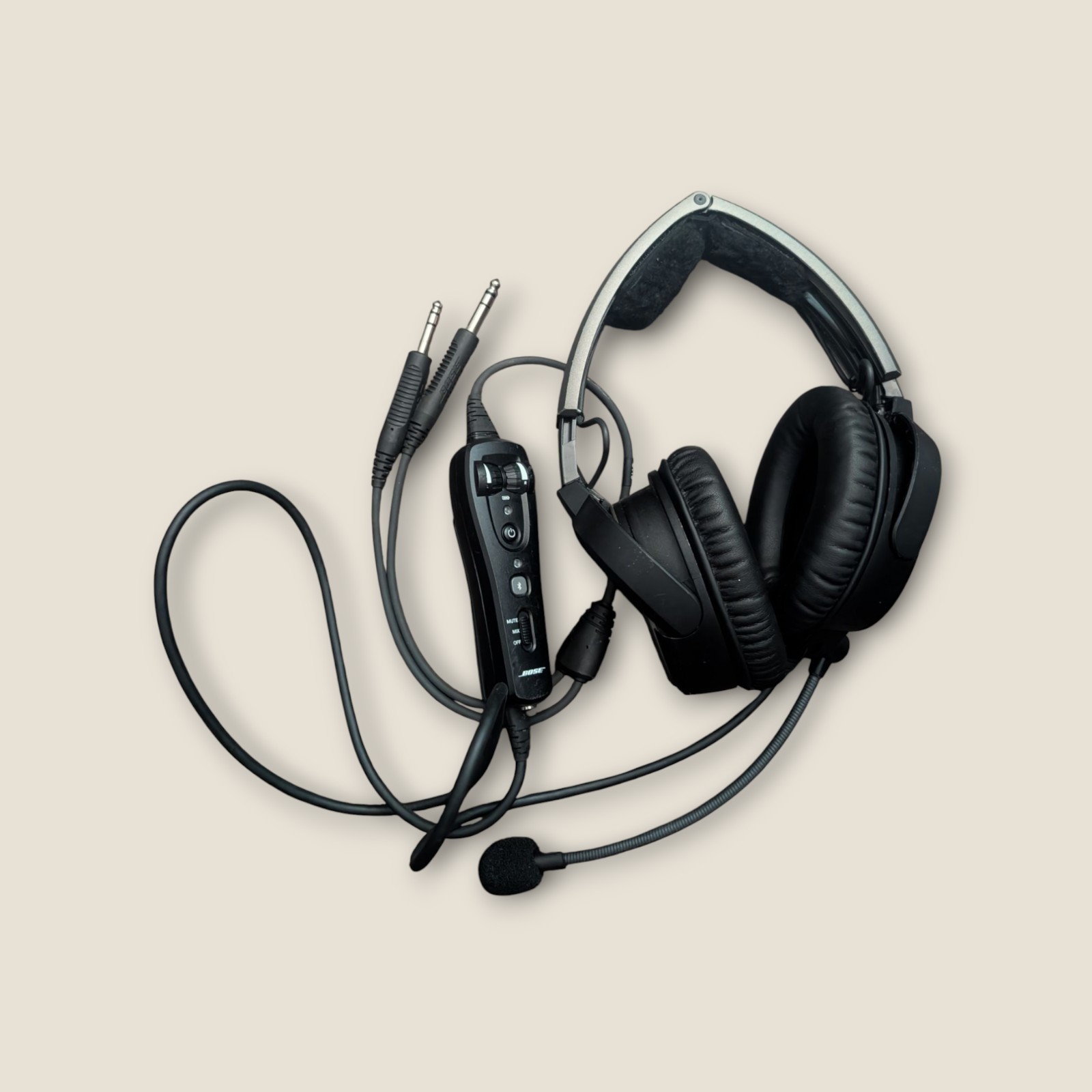 Bose A20 ANR Bluetooth Dual Plug Cable Aviation Pilot Headset w Case