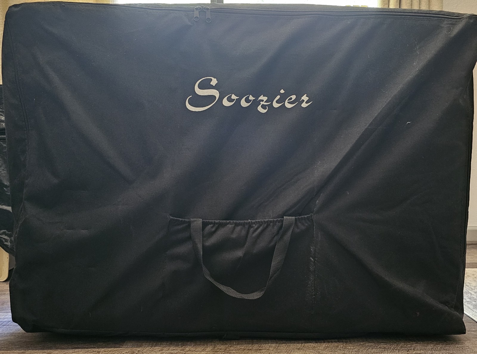 Soozier Extra Wide Massage Table with Carrier