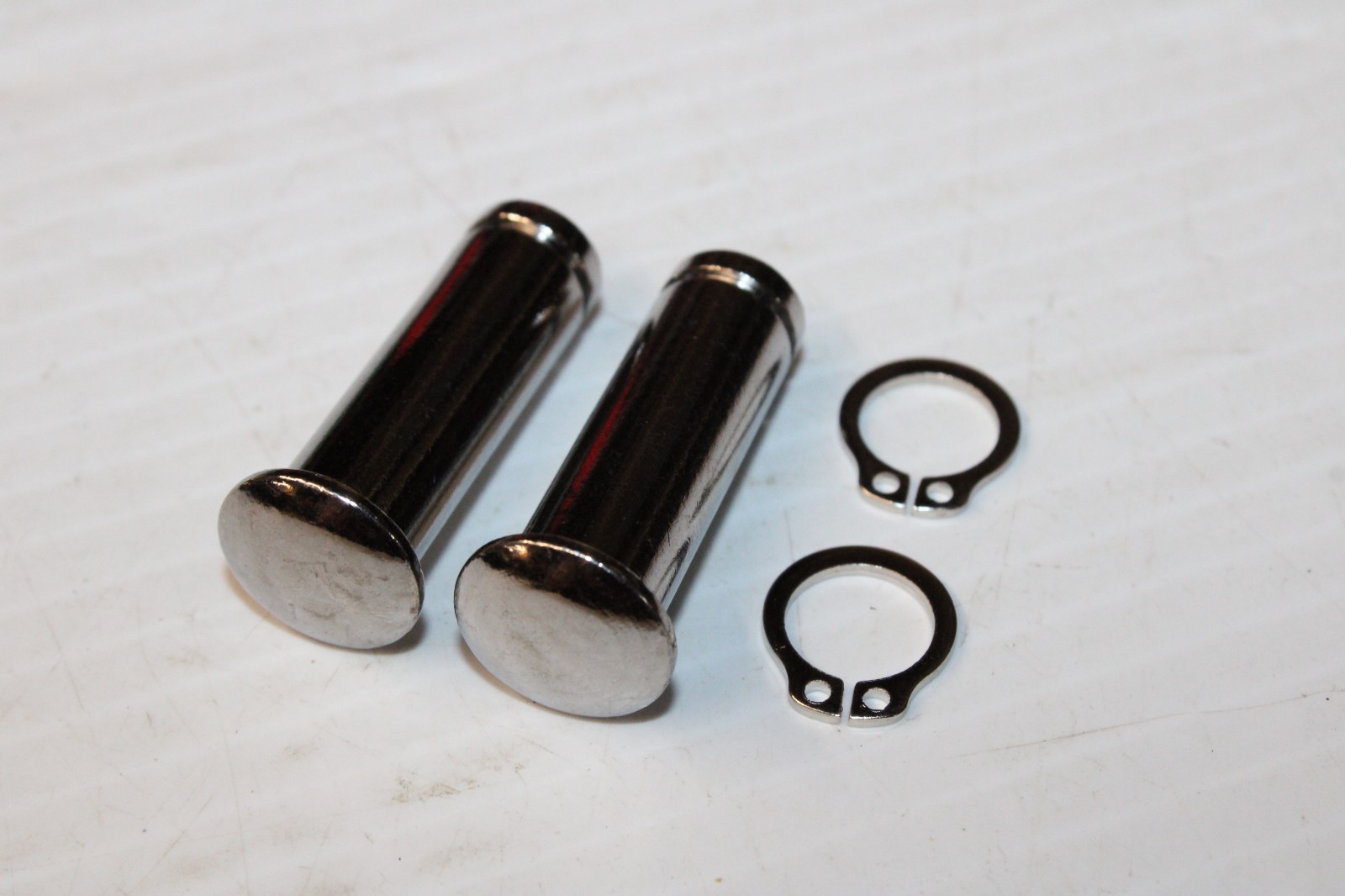 Qty 2 Harley Lever Pivot Pins & Clips 45032-82 11143 FL FX XL Brake Clutch NEW