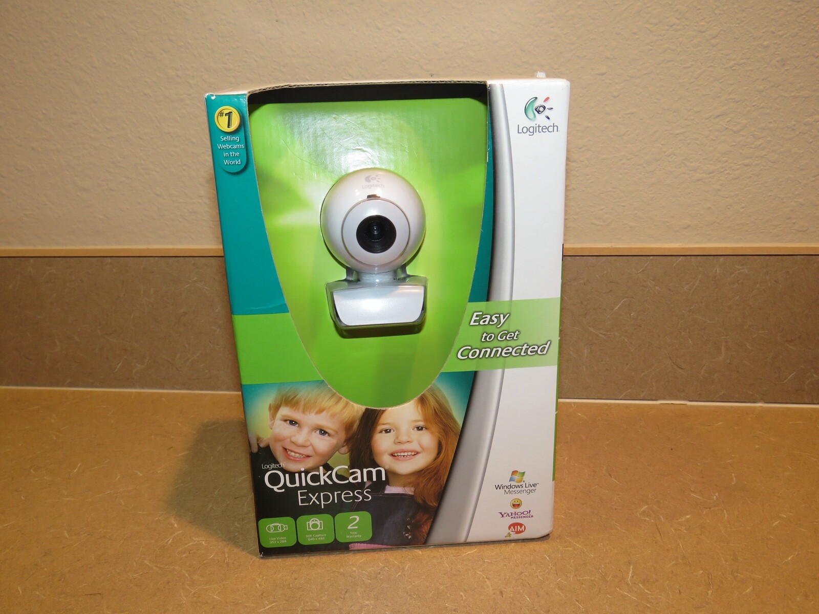 Logitech QuickCam Express WebCam 961461-0403 NEW Sealed Box!